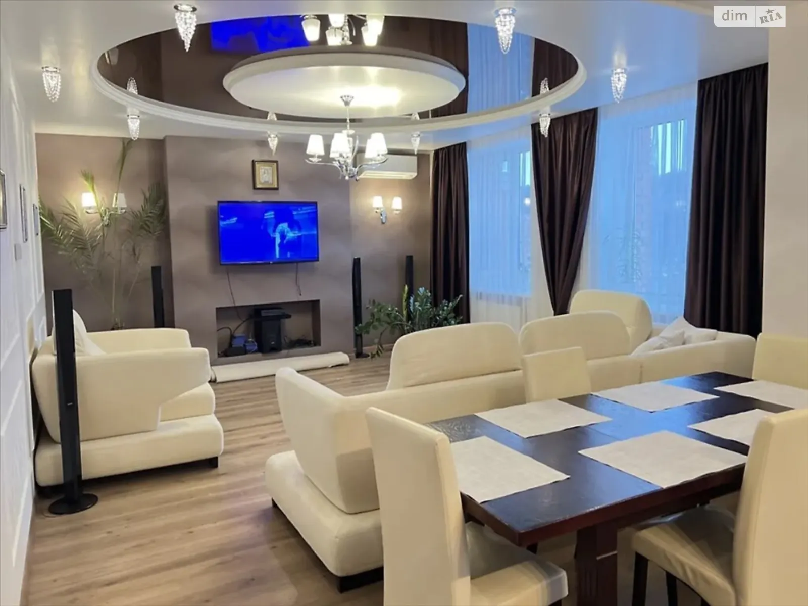 Продается 4-комнатная квартира 140 кв. м в, цена: 180000 $ - фото 1