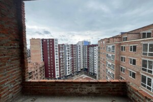 Продаж квартири, Івано-Франківськ, р‑н. Княгинин, Княгинин вулиця, буд. 24