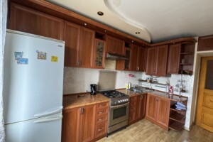 Продаж квартири, Івано-Франківськ, р‑н. Гірка, Урожайна вулиця, буд. 16