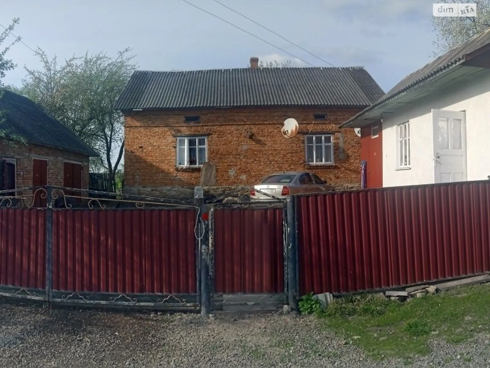 Продается одноэтажный дом 195 кв. м с баней/сауной, цена: 15000 $ - фото 1