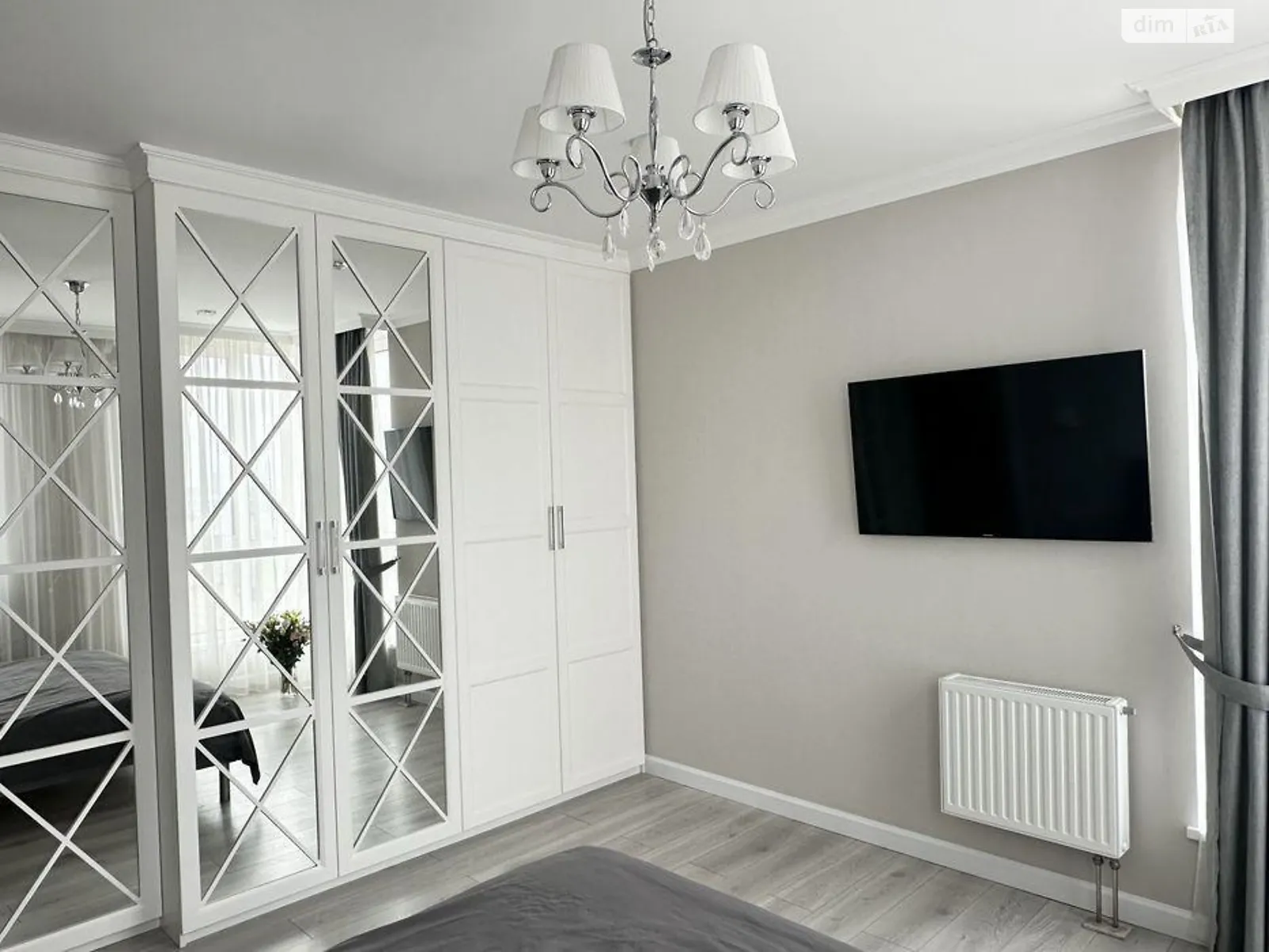 Продается 4-комнатная квартира 97.4 кв. м в, цена: 225000 $ - фото 1