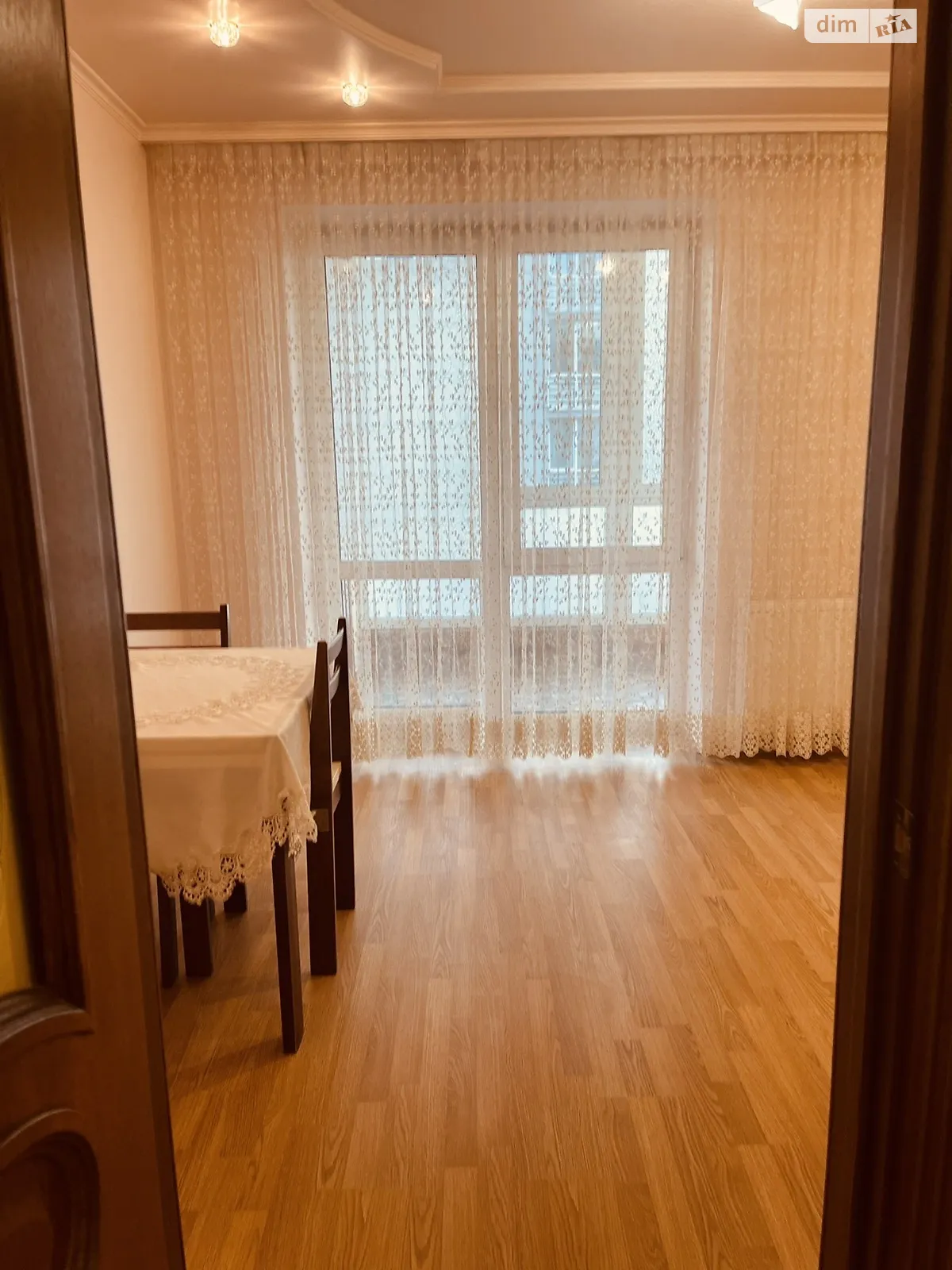 Сдается в аренду 2-комнатная квартира 67 кв. м в Львове, ул. Миклеша Карла - фото 1
