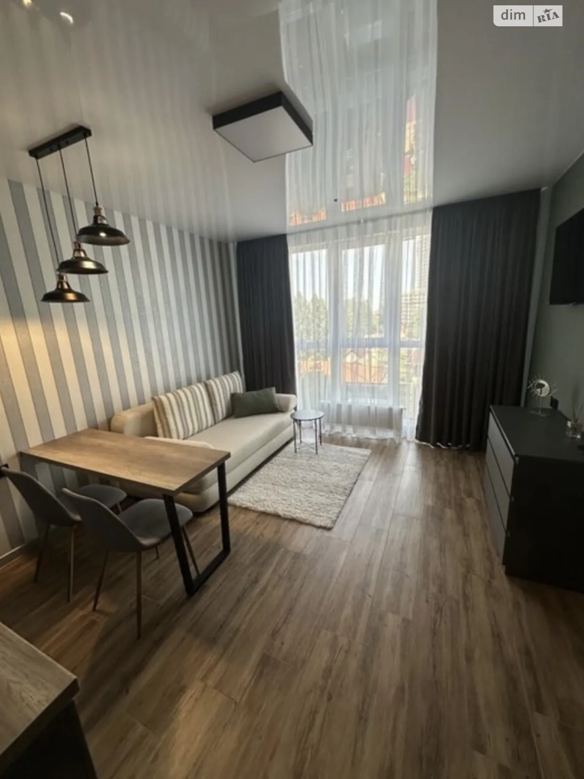 Продается 1-комнатная квартира 26 кв. м в Одессе, ул. Литературная, 10Б - фото 1
