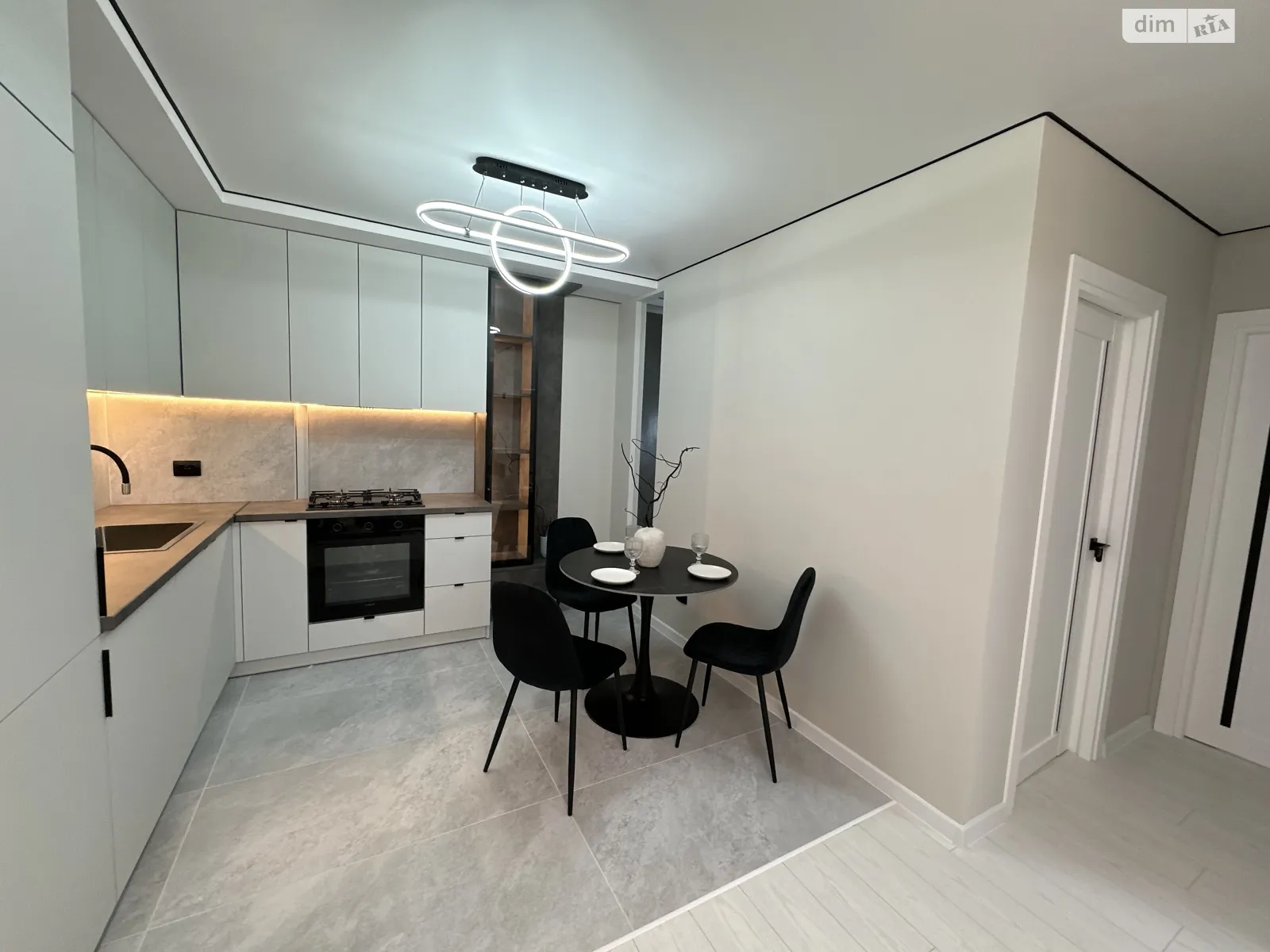 2-комнатная квартира 64 кв. м в Тернополе, ул. Киевская - фото 1