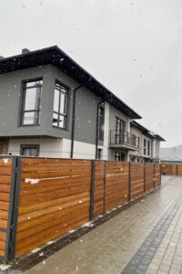 Продаж таунхауса, Івано-Франківська, Крихівці (Івано-Франківськ), Вільна вулиця