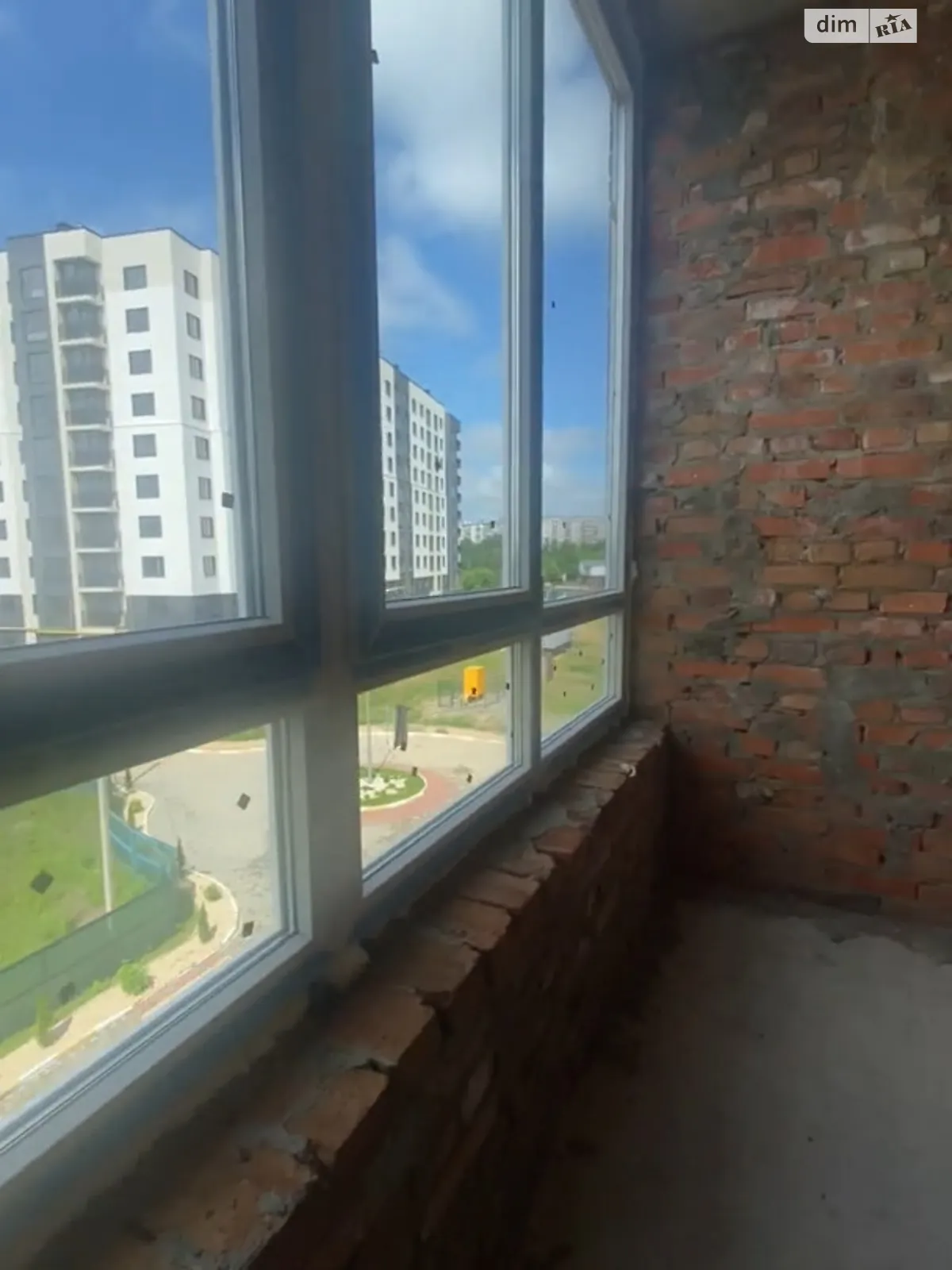 Продається 1-кімнатна квартира 37 кв. м у Бучі, вул. Соломії Крушельницької, 1 - фото 1