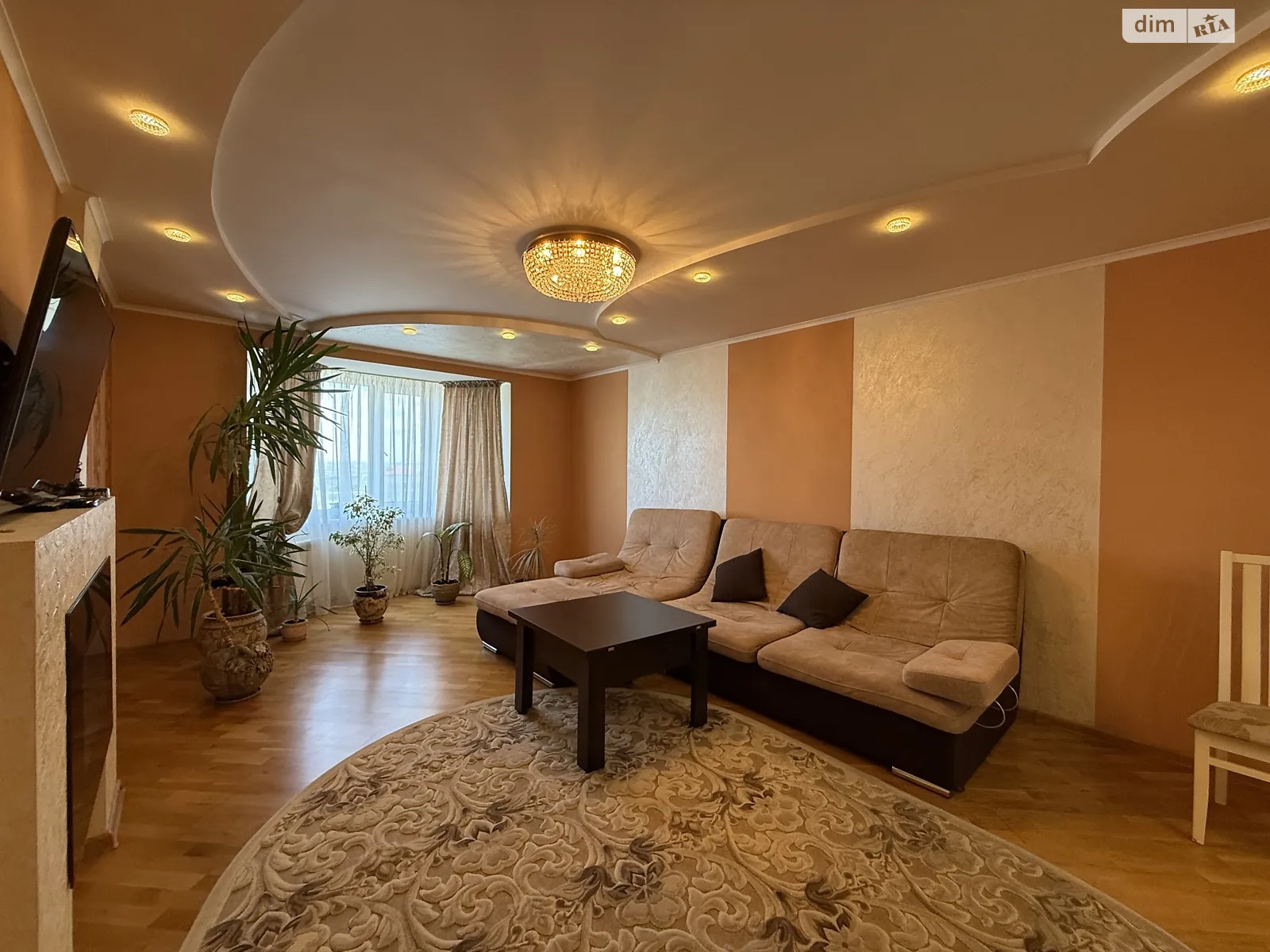2-кімнатна квартира 71 кв. м у, цена: 79999 $ - фото 1