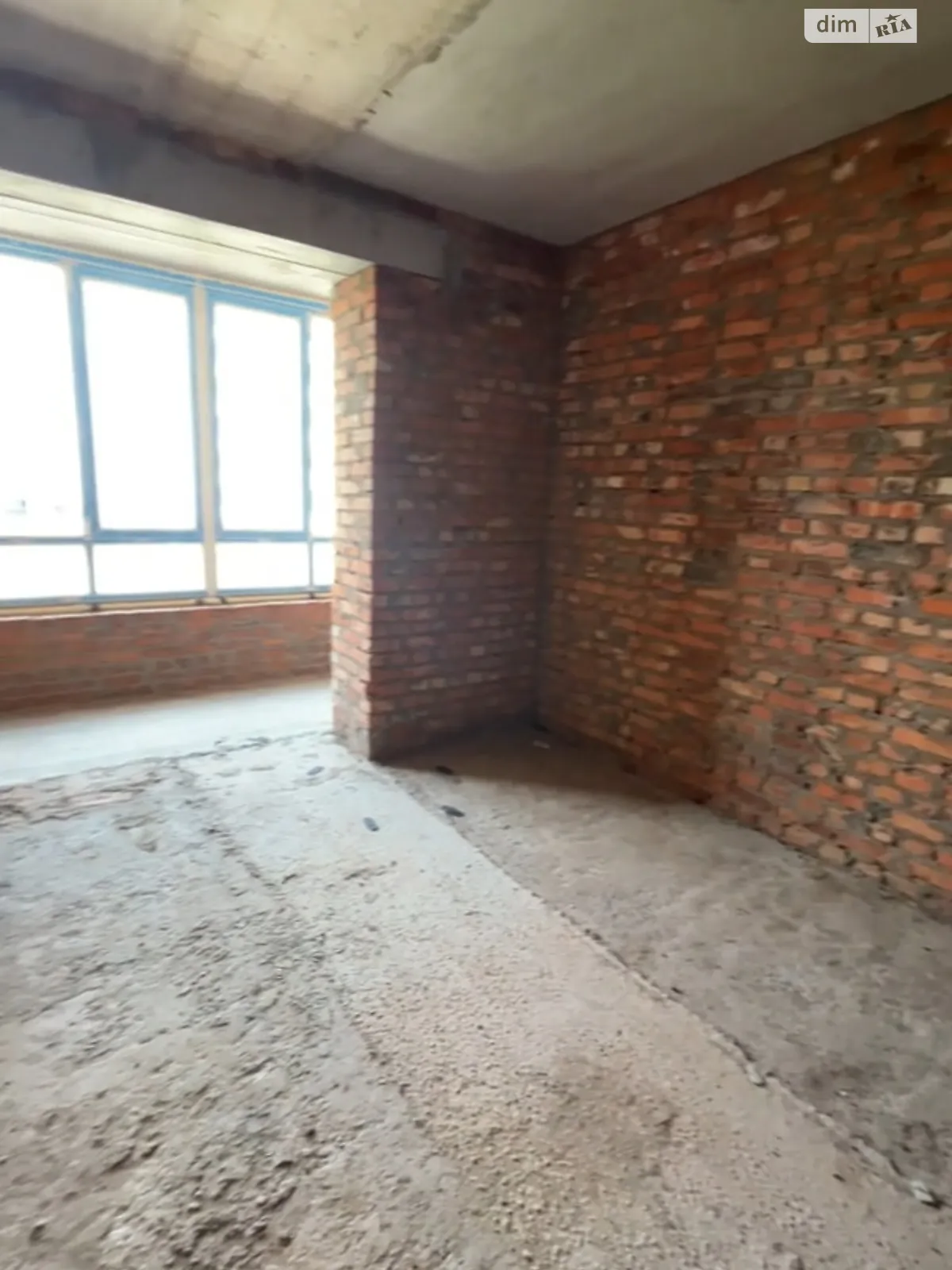 Продается 1-комнатная квартира 40 кв. м в Буче, цена: 32800 $ - фото 1