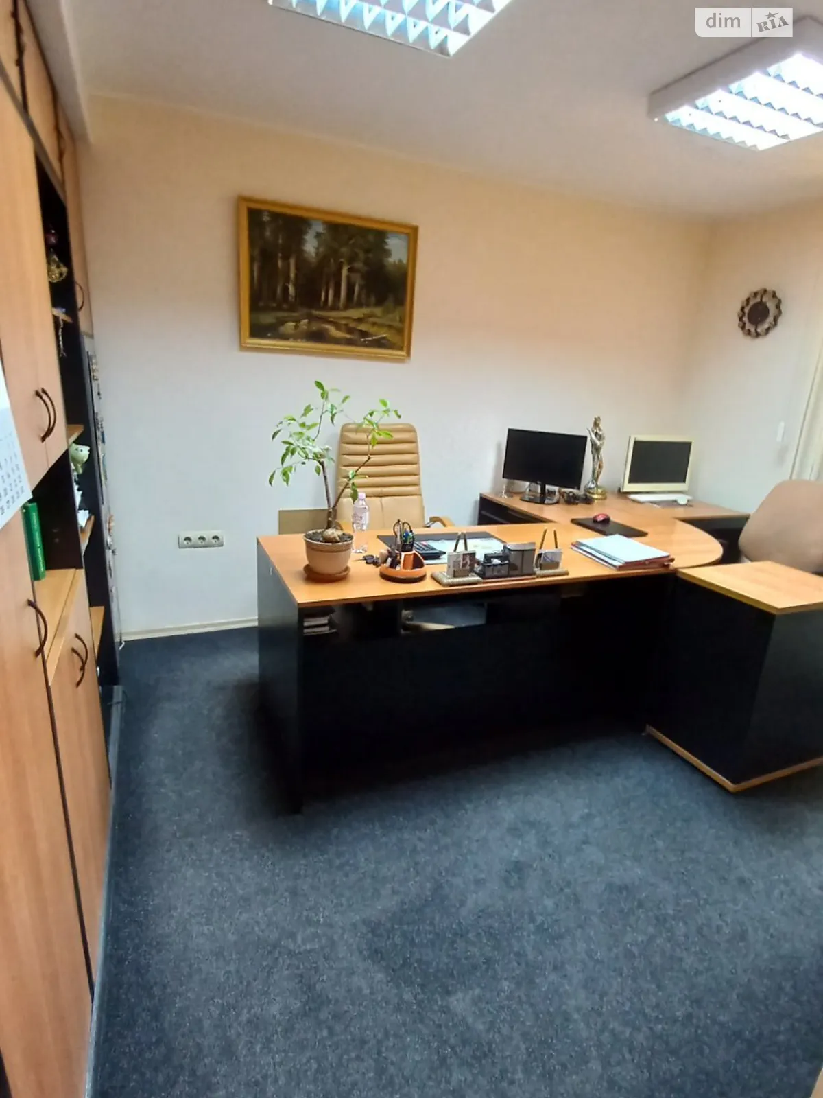 Продається офіс 54.7 кв. м в бізнес-центрі, цена: 63000 $ - фото 1