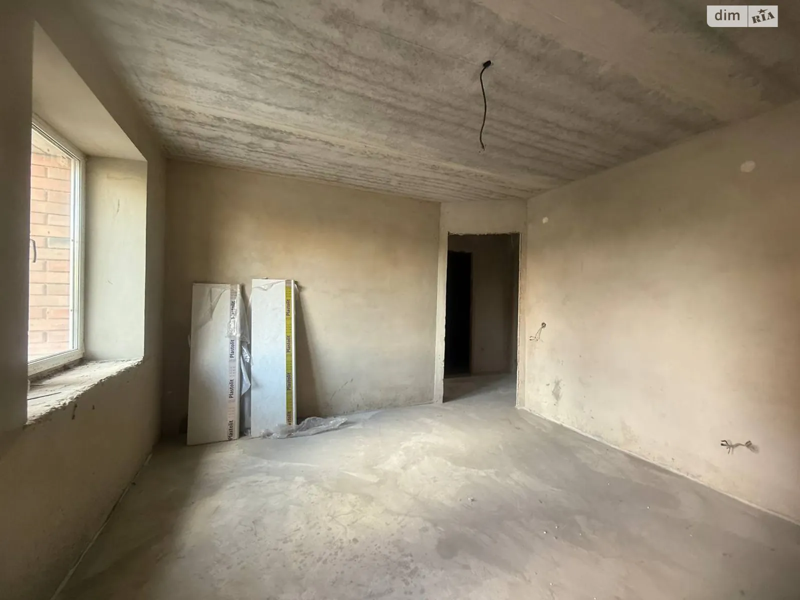 Продается 1-комнатная квартира 33 кв. м в Полтаве, ул. Узкая - фото 1