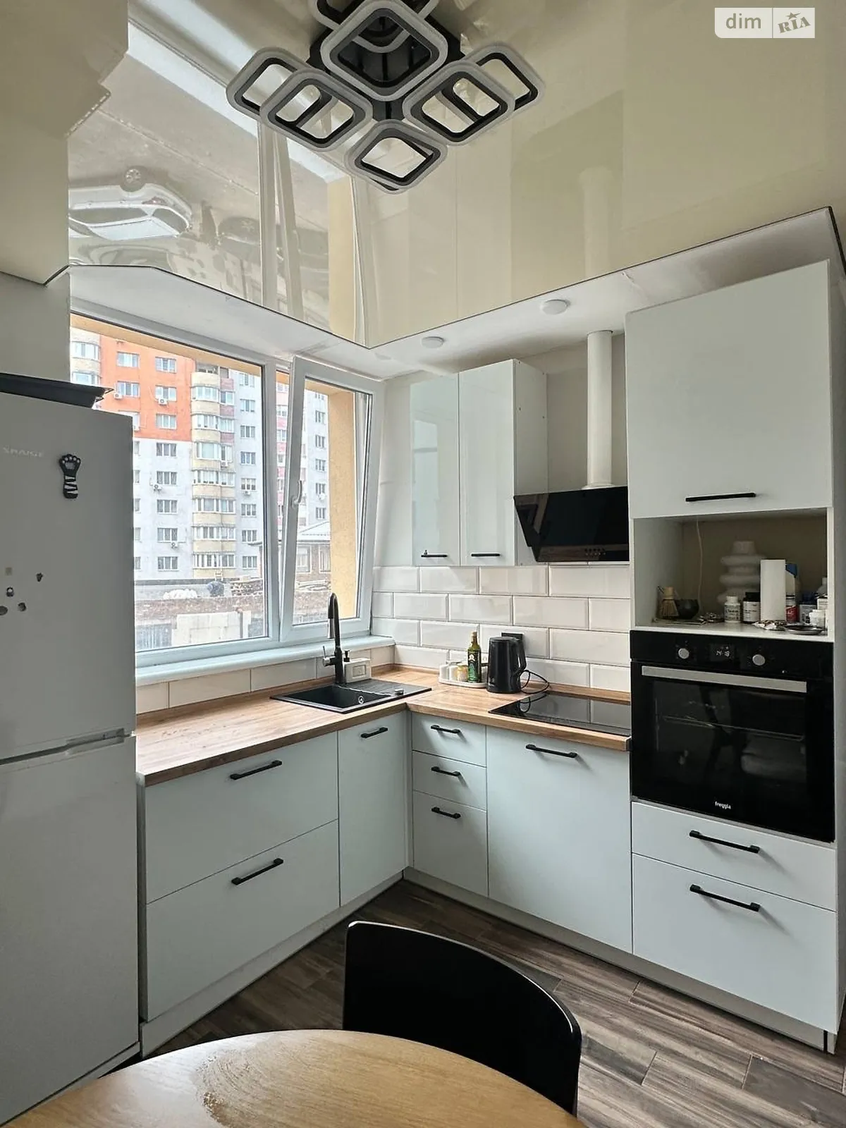 Продається 1-кімнатна квартира 56 кв. м у Вінниці, вул. Стрілецька, 1А - фото 1