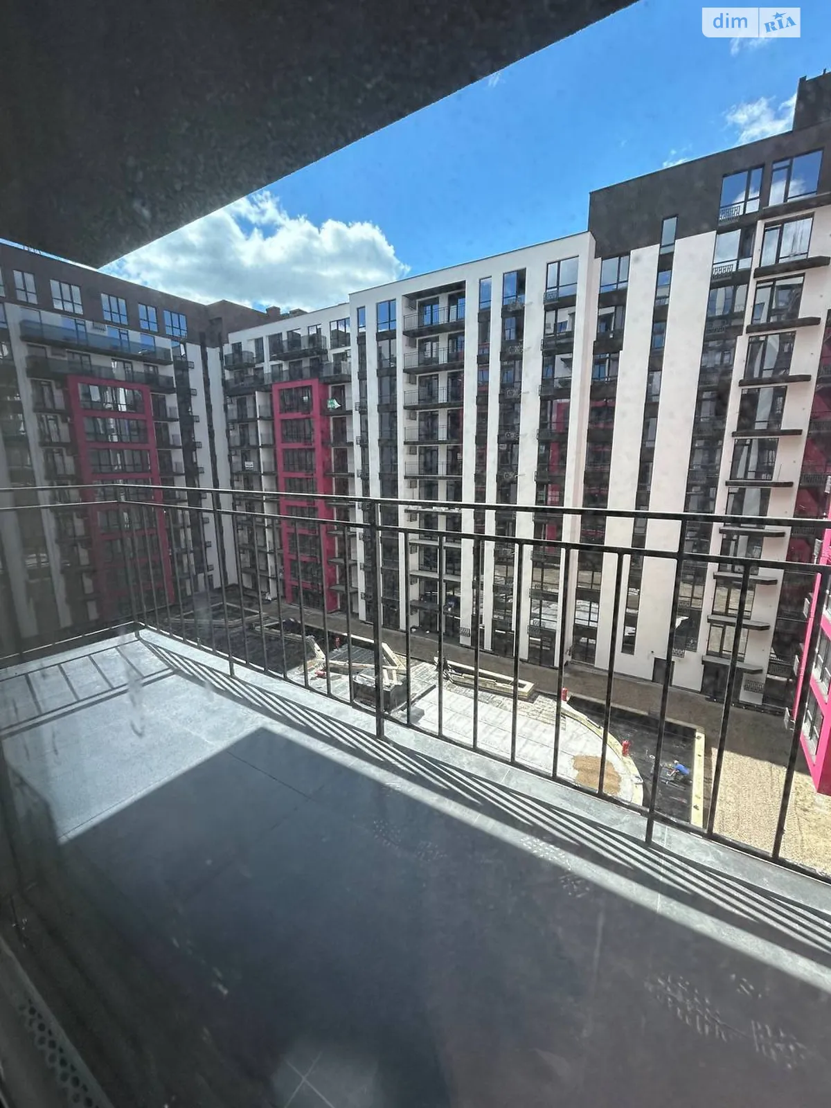 Продается 1-комнатная квартира 33.4 кв. м в Ивано-Франковске, ул. Левицкого Романа - фото 1