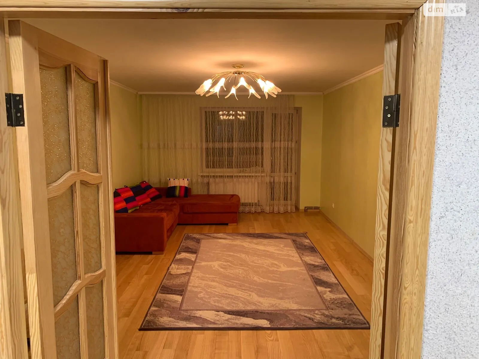 3-кімнатна квартира 89 кв. м у Тернополі, вул. Тролейбусна, 17 - фото 1