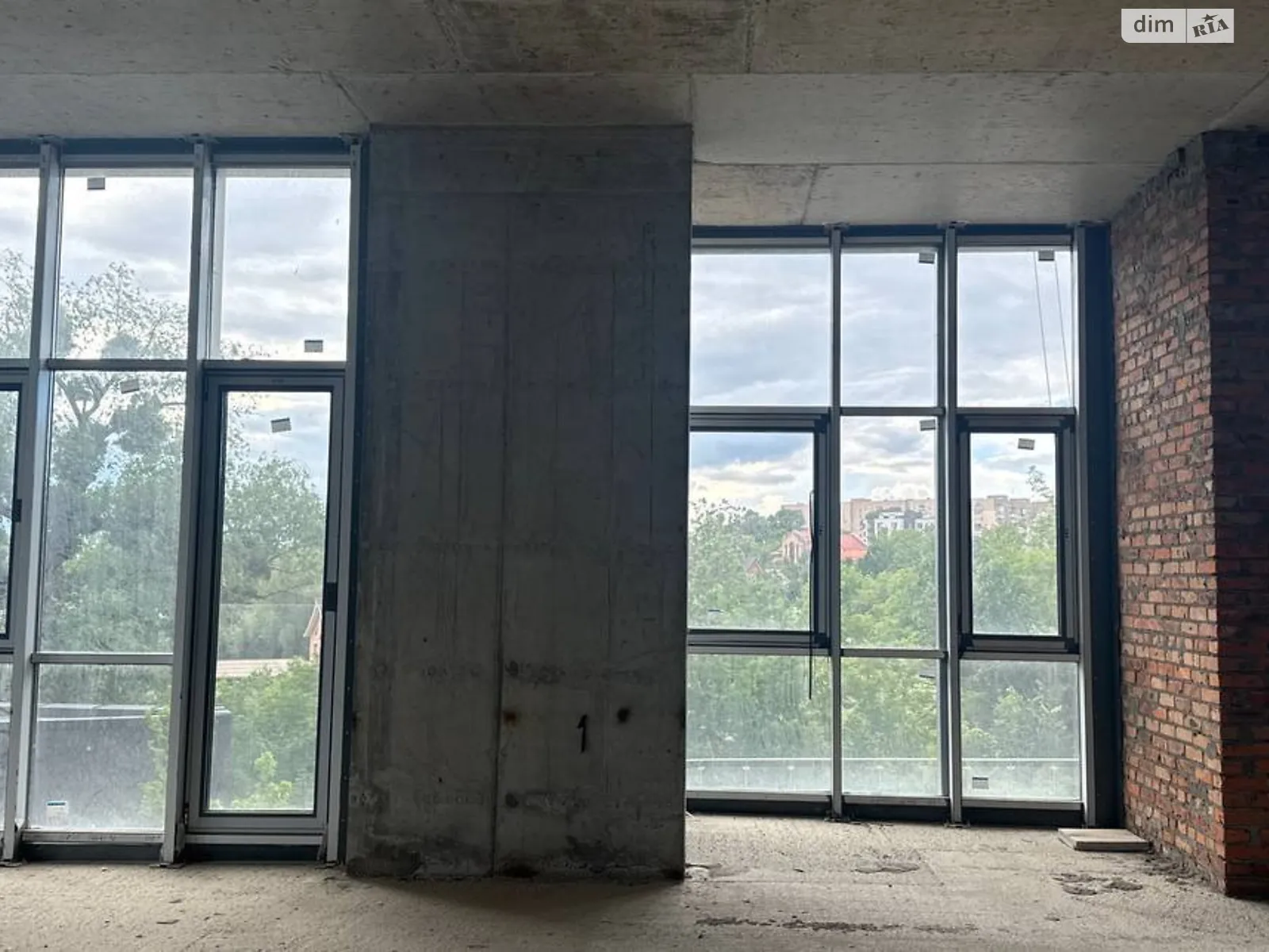 Продається офіс 98.4 кв. м в бізнес-центрі, цена: 441000 $ - фото 1