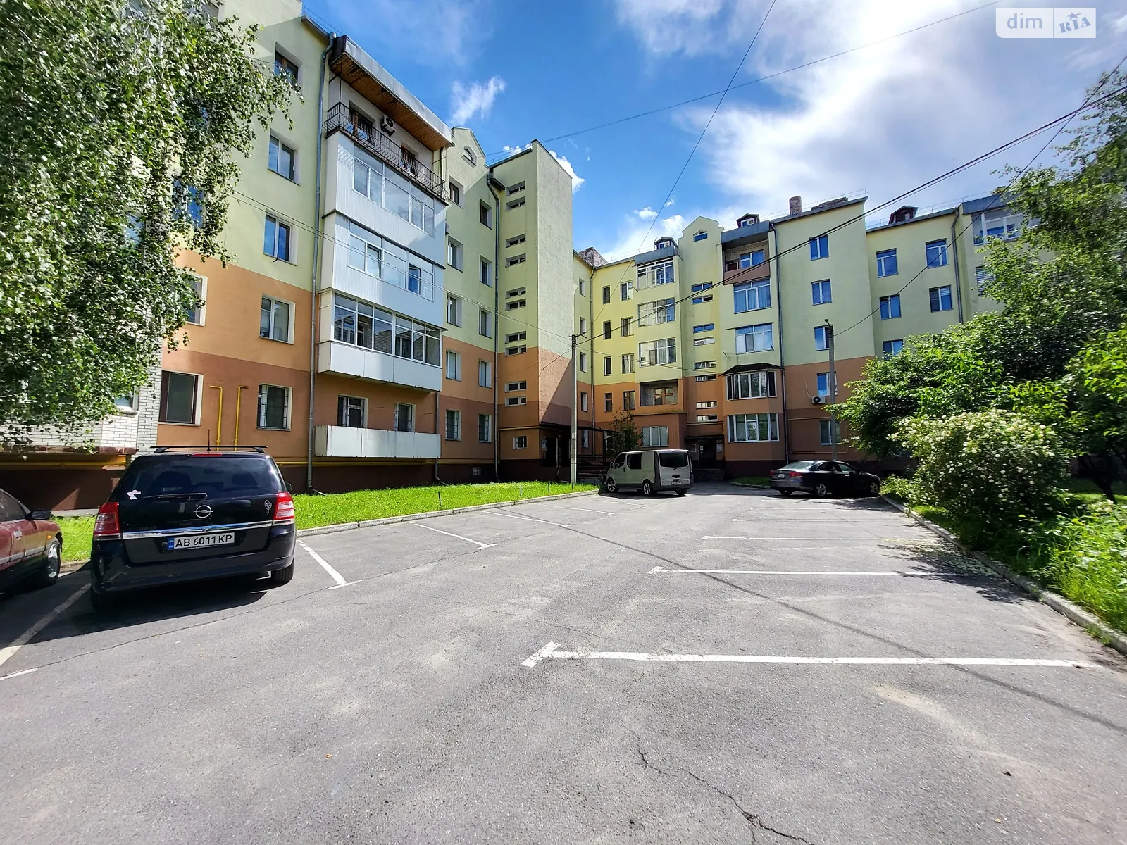 Продається 3-кімнатна квартира 85 кв. м у Вінниці, вул. Пирогова - фото 1