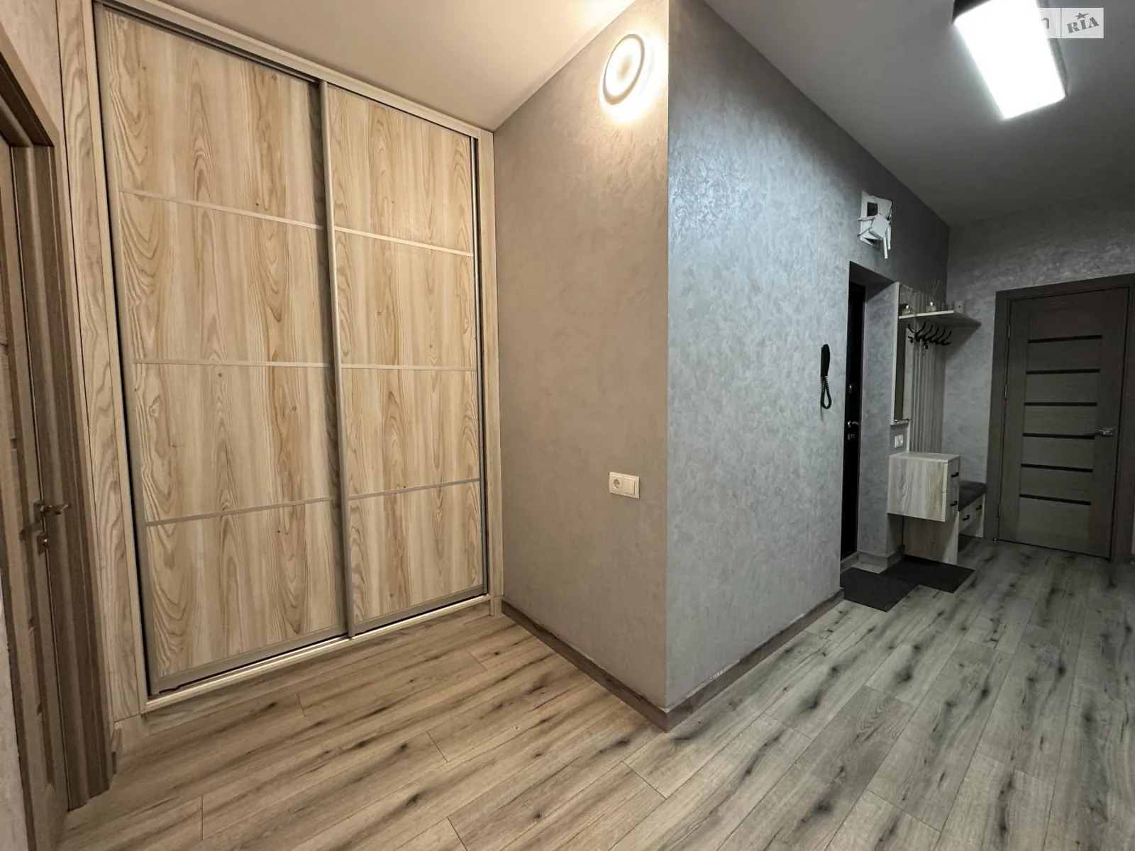 Сдается в аренду 2-комнатная квартира 66.3 кв. м в Винниках, ул. Винная Гора - фото 1