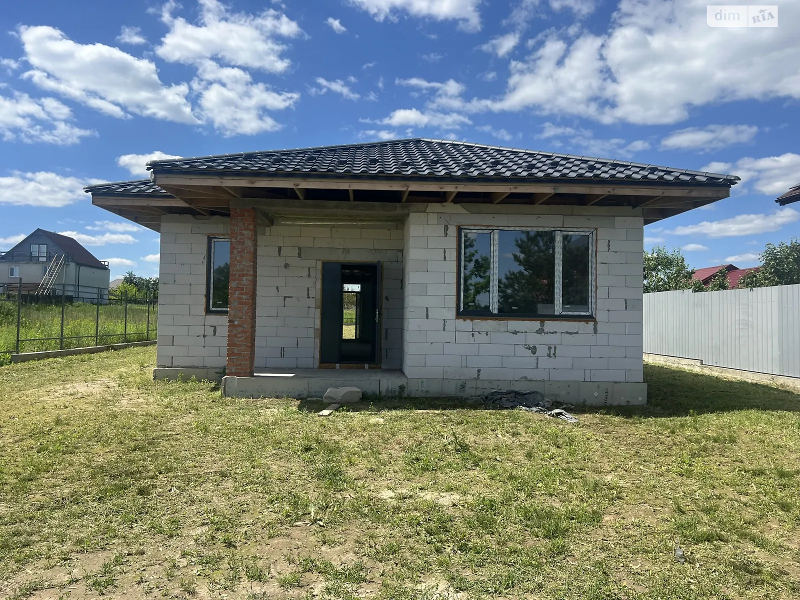 Продається одноповерховий будинок 116 кв. м з мансардою, цена: 81000 $ - фото 1