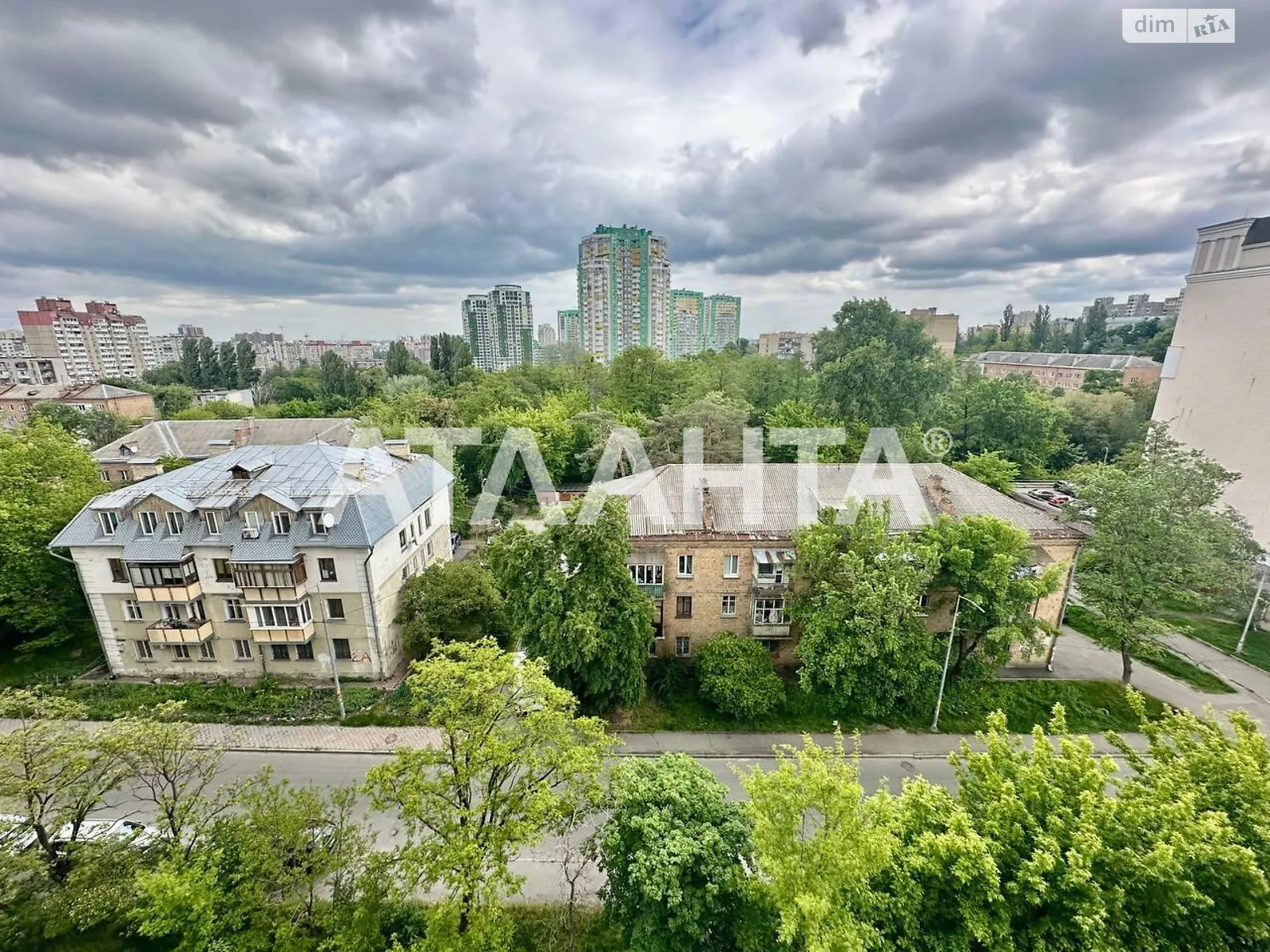 Продається 3-кімнатна квартира 71.4 кв. м у Києві, вул. Вітряні Гори, 3 - фото 1