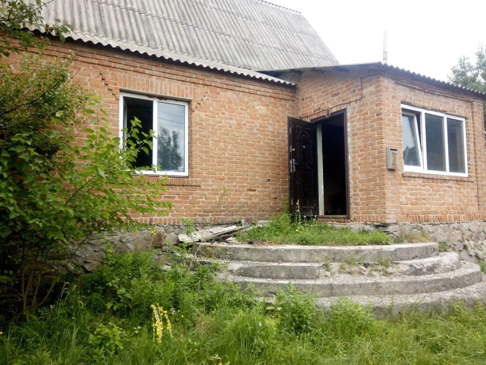 Продається одноповерховий будинок 100 кв. м з банею/сауною, цена: 32500 $ - фото 1