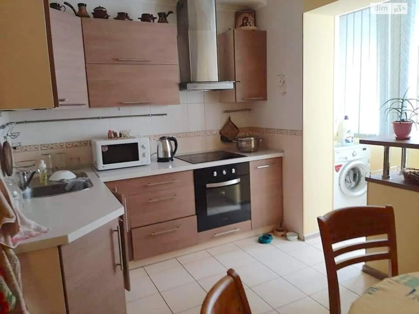 Продается 4-комнатная квартира 88.3 кв. м в Киеве, ул. Гетьмана Вадима, 46 - фото 1