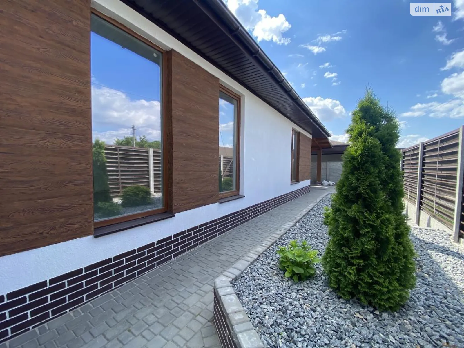 Продается одноэтажный дом 116 кв. м с балконом, цена: 136000 $ - фото 1