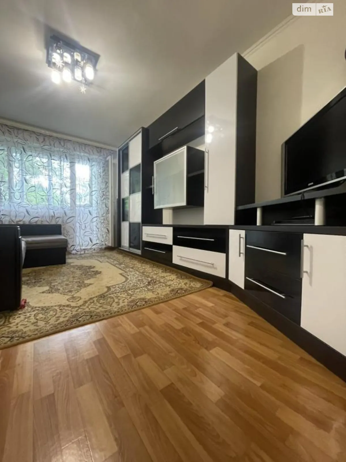 Продается 2-комнатная квартира 45 кв. м в Харькове, ул. Ньютона, 133 - фото 1
