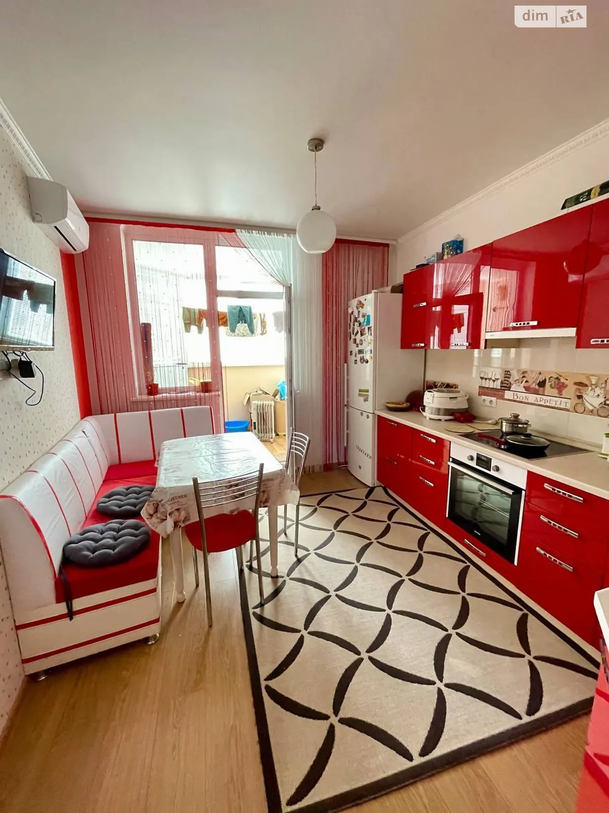Продается 1-комнатная квартира 48.7 кв. м в Киеве, ул. Елены Пчилки, 8 - фото 1