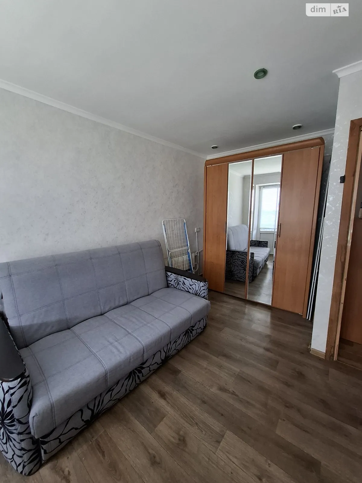 Продается 1-комнатная квартира 23.4 кв. м в Днепре - фото 1