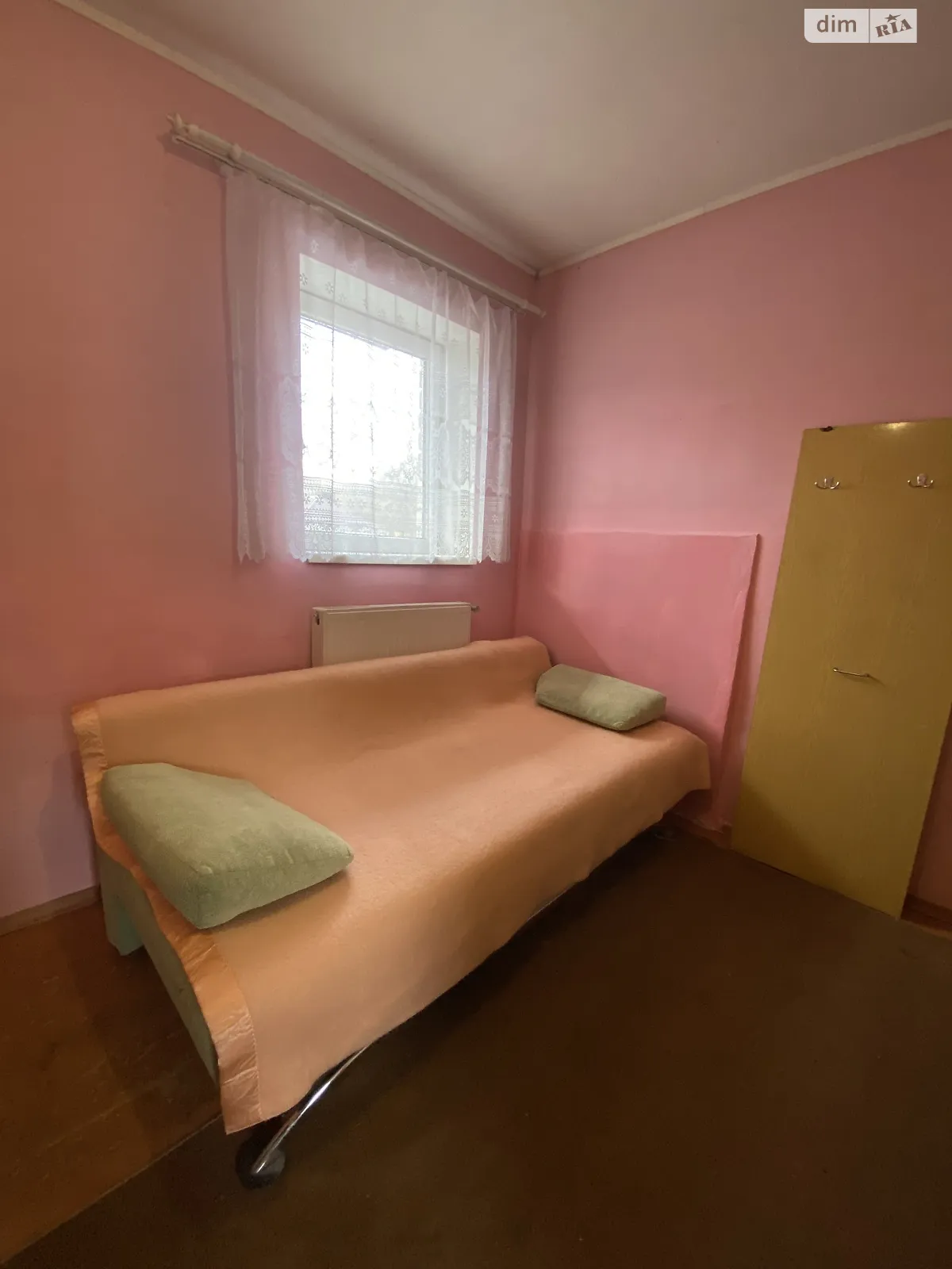 Здається в оренду 2-кімнатна квартира 32 кв. м у Рівному, вул. Степана Бандери, 33А - фото 1