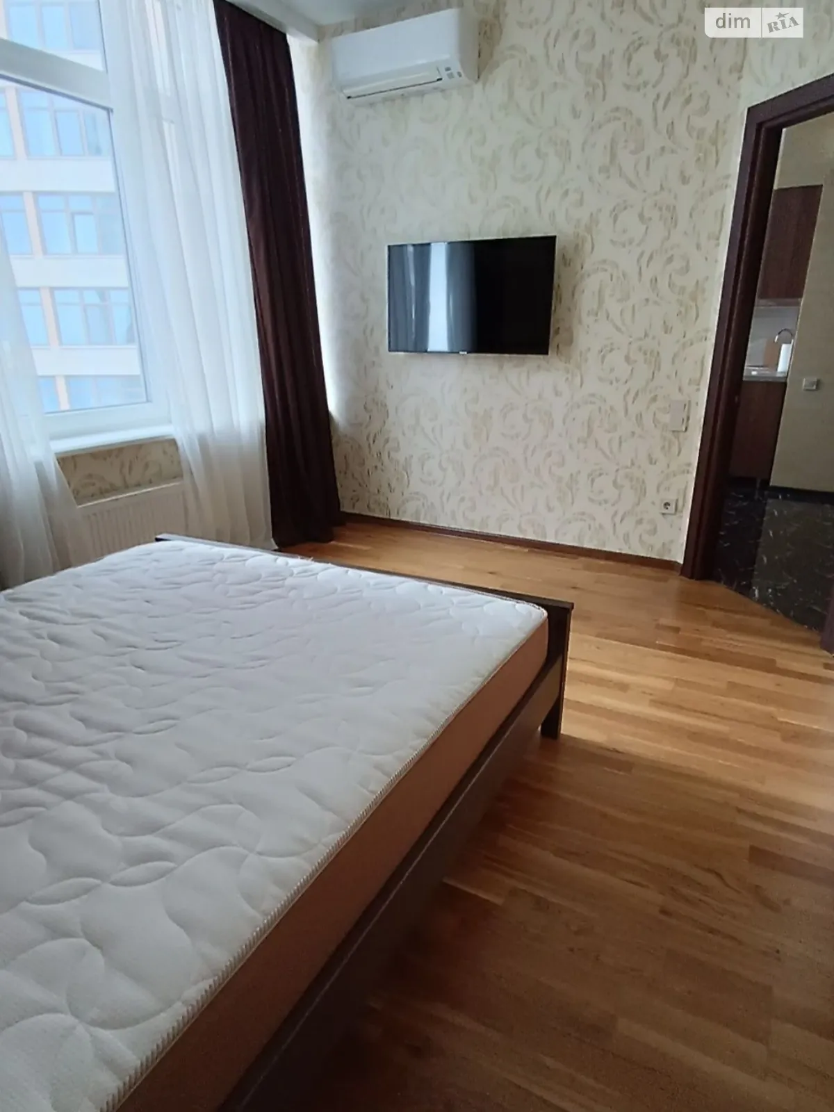 Здається в оренду 1-кімнатна квартира 45 кв. м у Одесі, вул. Валерія Самофалова, 16А/1 - фото 1