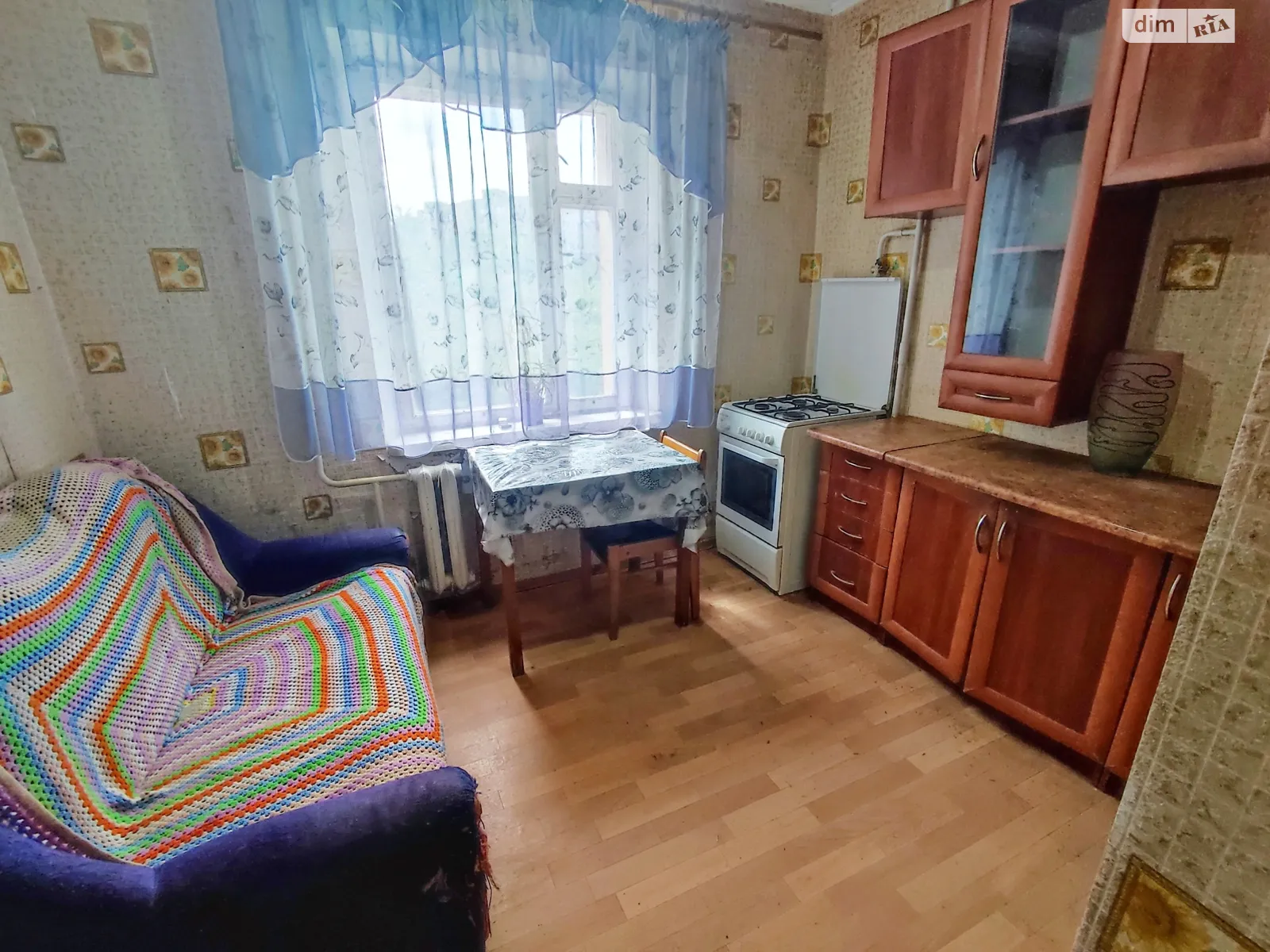 Продается 1-комнатная квартира 34 кв. м в Ровно, ул. Коновальца Евгения - фото 1