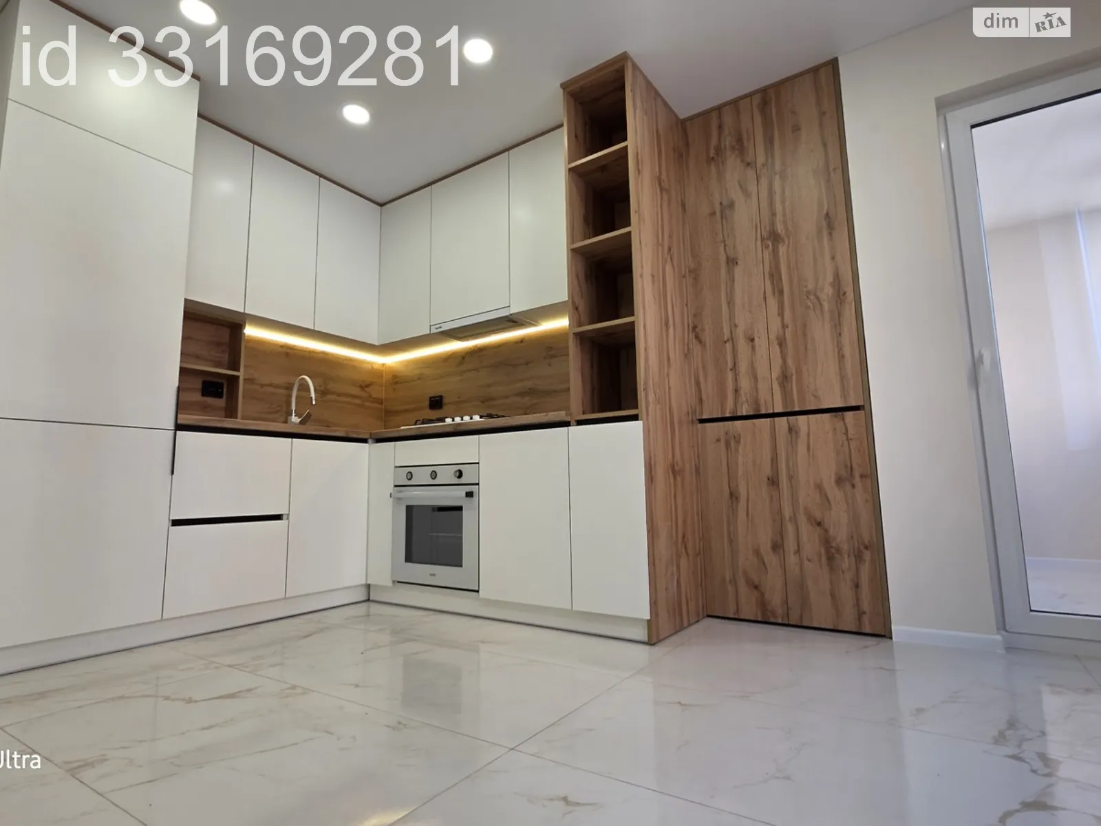 3-кімнатна квартира 91 кв. м у Тернополі, вул. Тролейбусна, 9В - фото 1