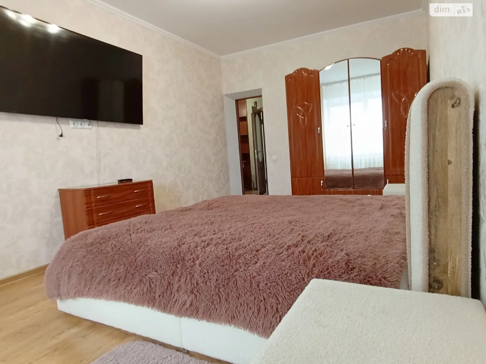 Сдается в аренду 2-комнатная квартира 72 кв. м в Хмельницком, просп. Мира - фото 1
