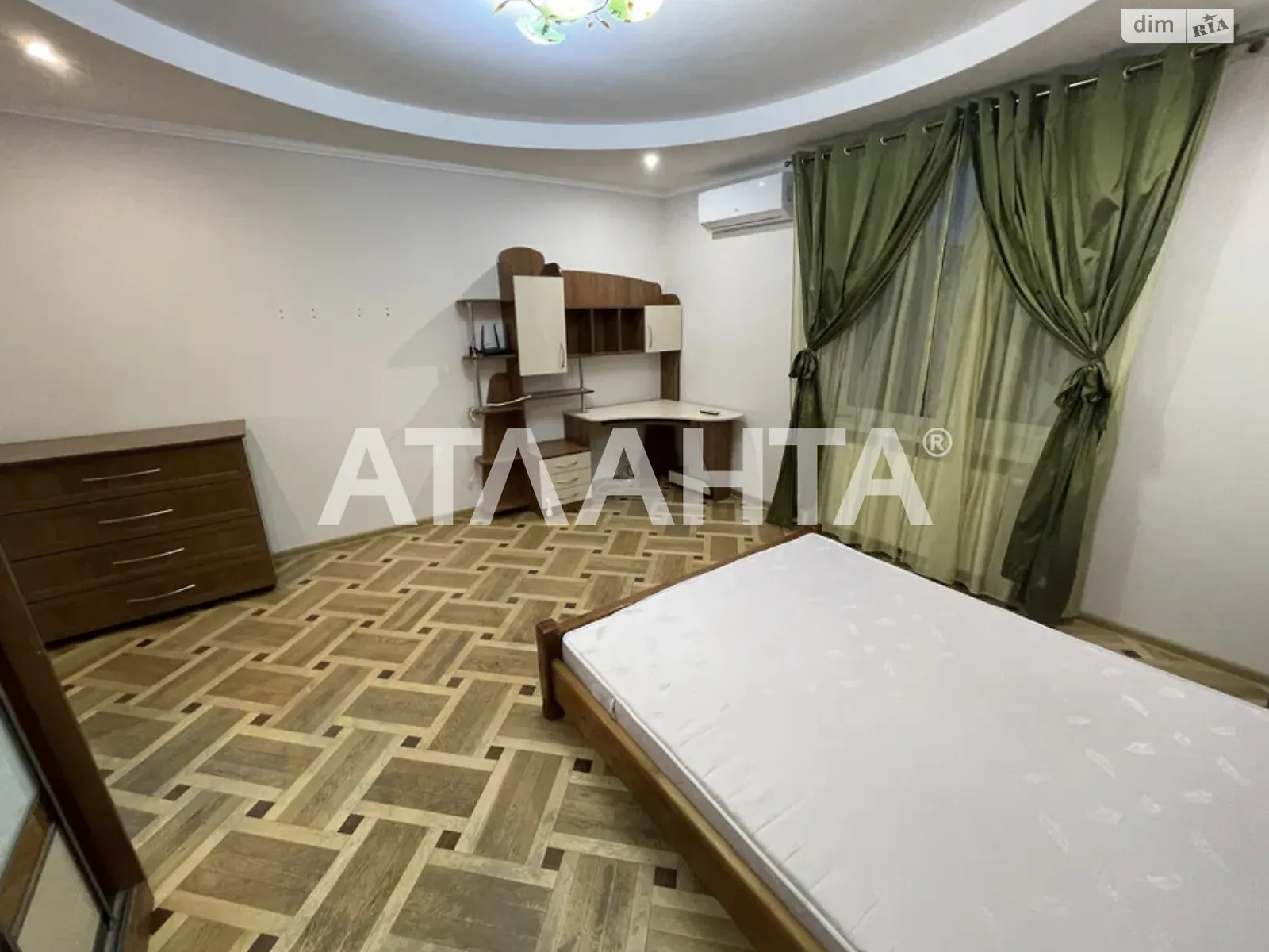 Продается 2-комнатная квартира 75.4 кв. м в Львове, цена: 130000 $ - фото 1
