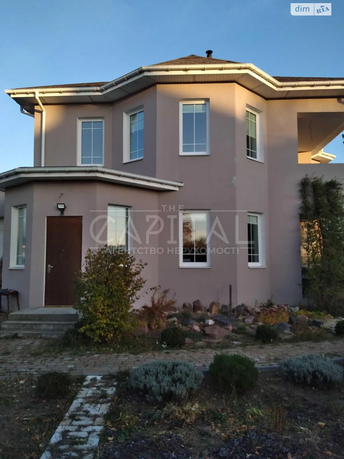 Продается дом на 2 этажа 264.3 кв. м с верандой, цена: 250000 $ - фото 1