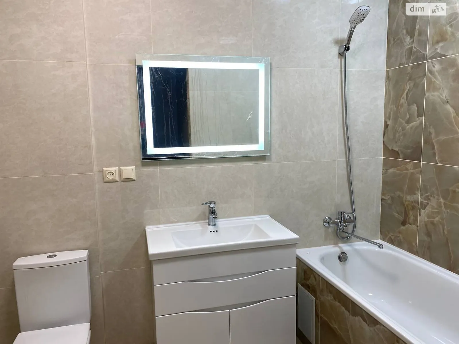 Продается 1-комнатная квартира 32 кв. м в, цена: 49500 $ - фото 1