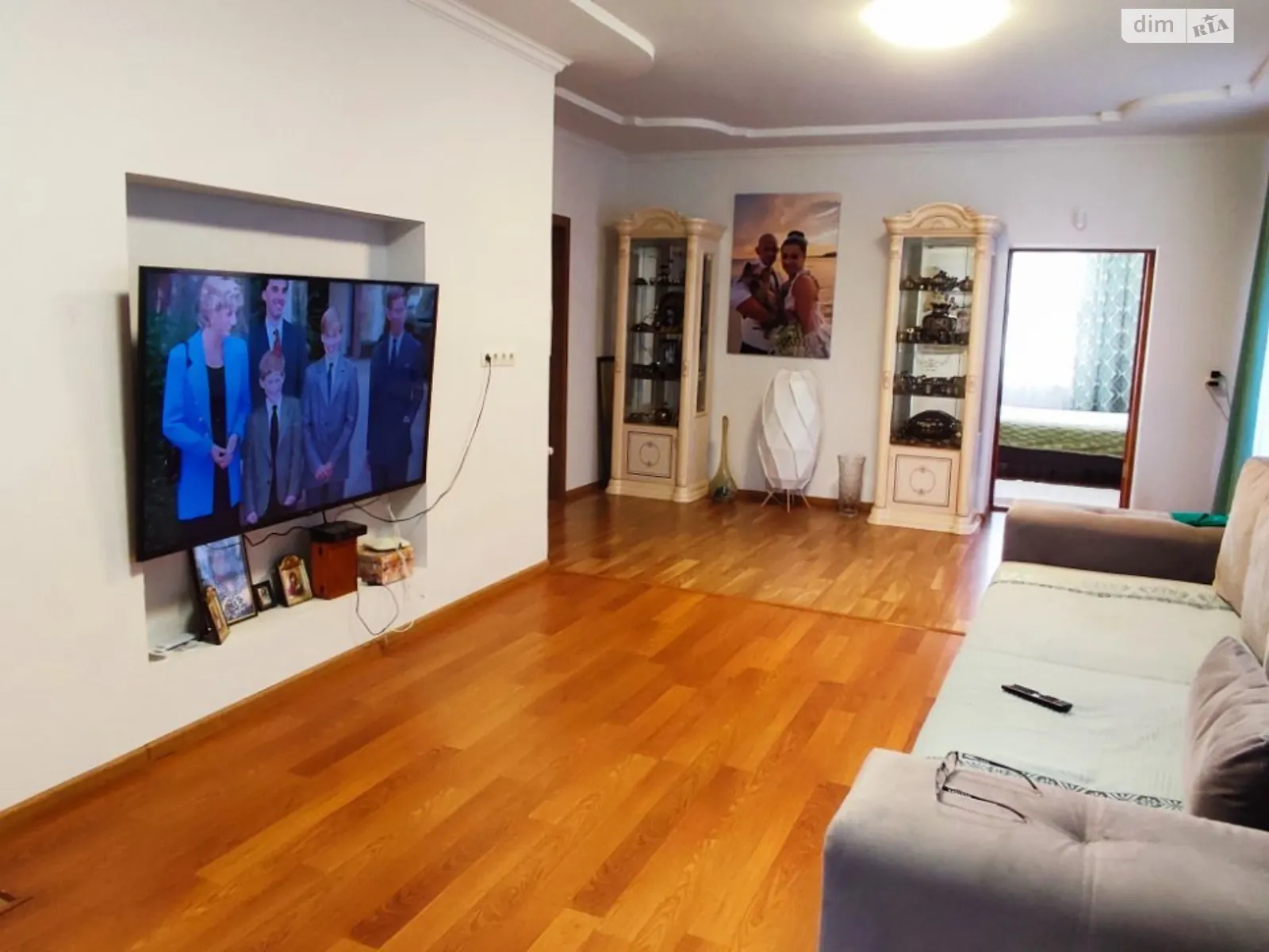 Продается дом на 2 этажа 99.2 кв. м с балконом, цена: 98000 $ - фото 1