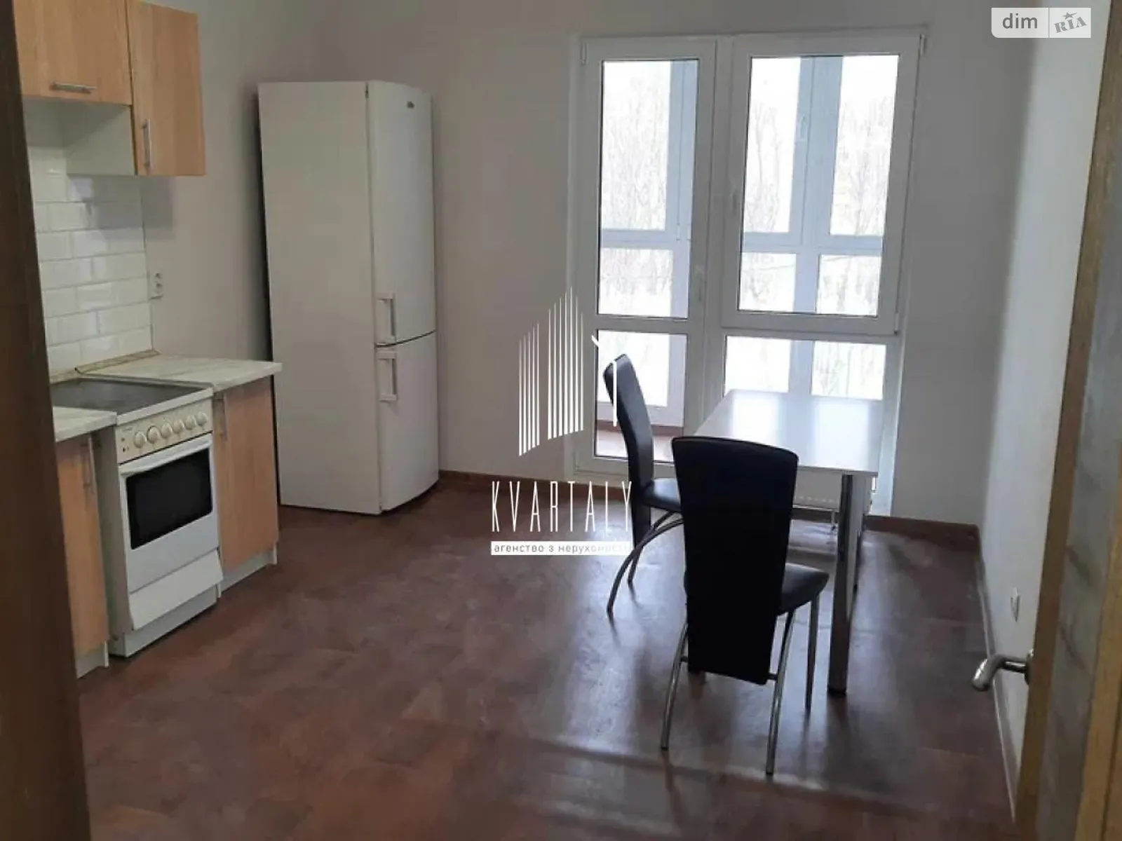 Сдается в аренду 1-комнатная квартира 51 кв. м в Киеве, ул. Ревуцкого, 54Б - фото 1