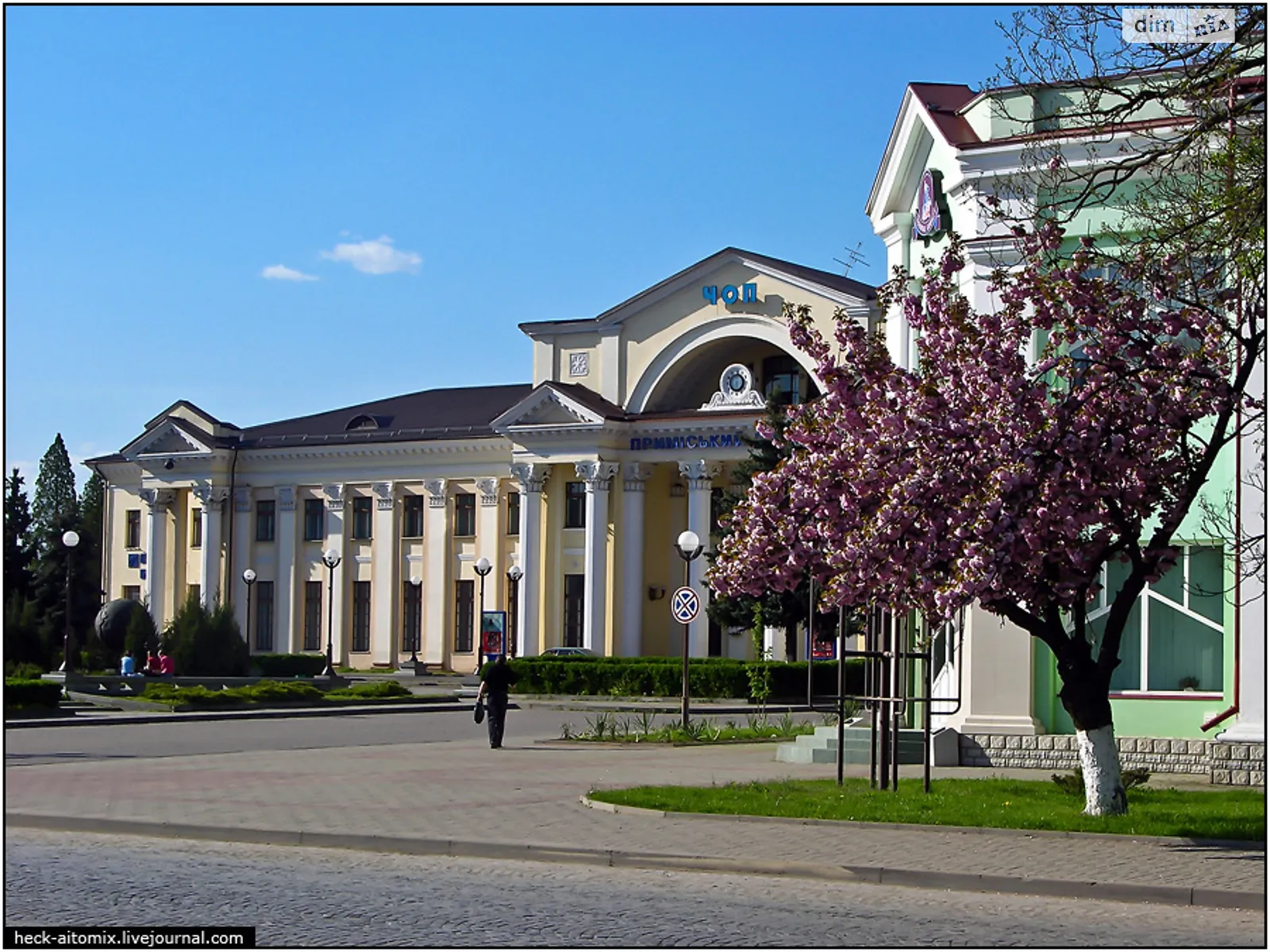 Продается дом на 2 этажа 99.2 кв. м с садом, цена: 115000 $ - фото 1