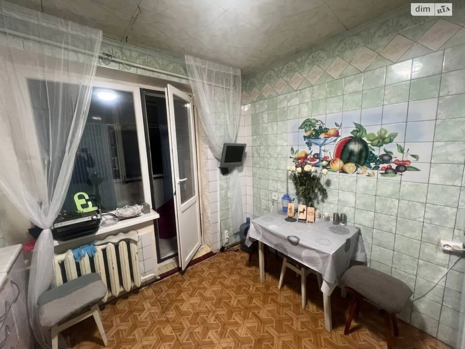 Продается 2-комнатная квартира 53 кв. м в Днепре, мас. Тополь-2 - фото 1