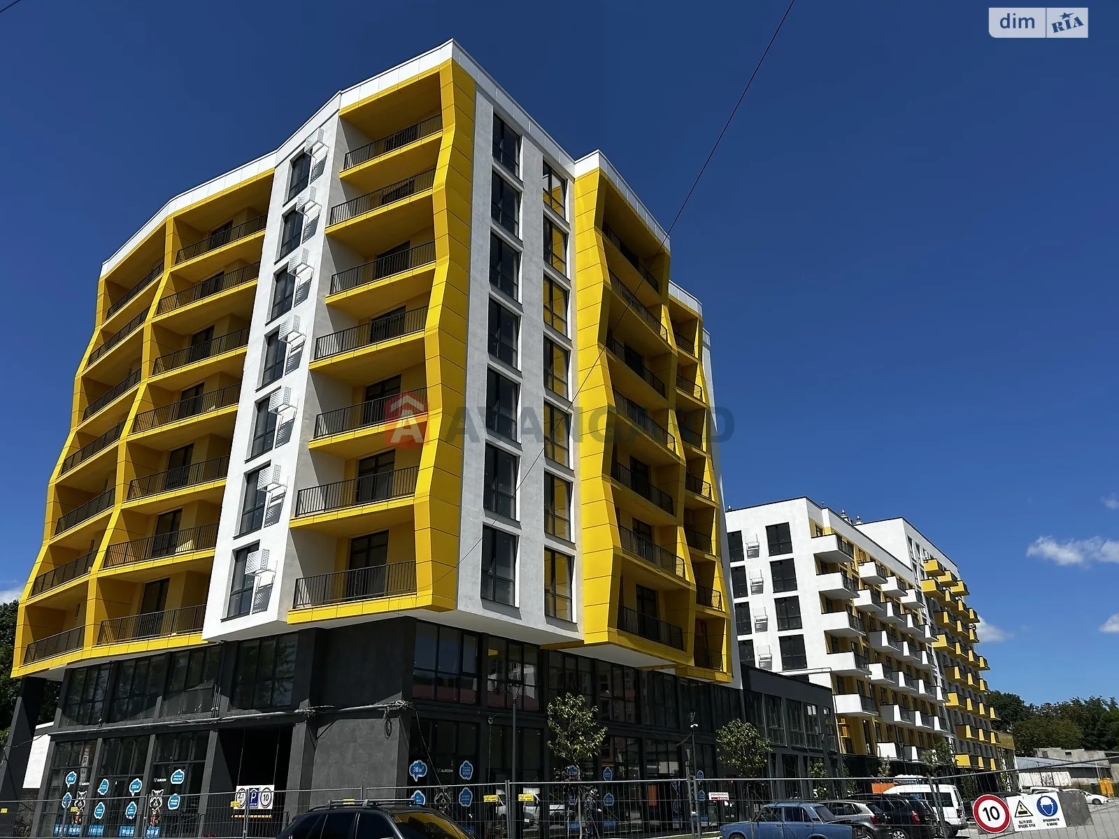 Продается 1-комнатная квартира 52 кв. м в Львове - фото 1