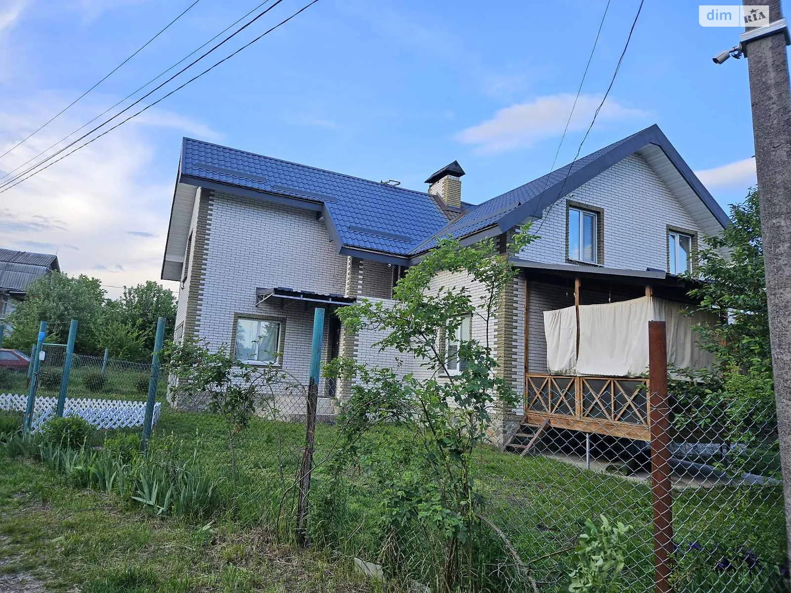 Продается дом на 2 этажа 163.5 кв. м с верандой, цена: 90000 $ - фото 1