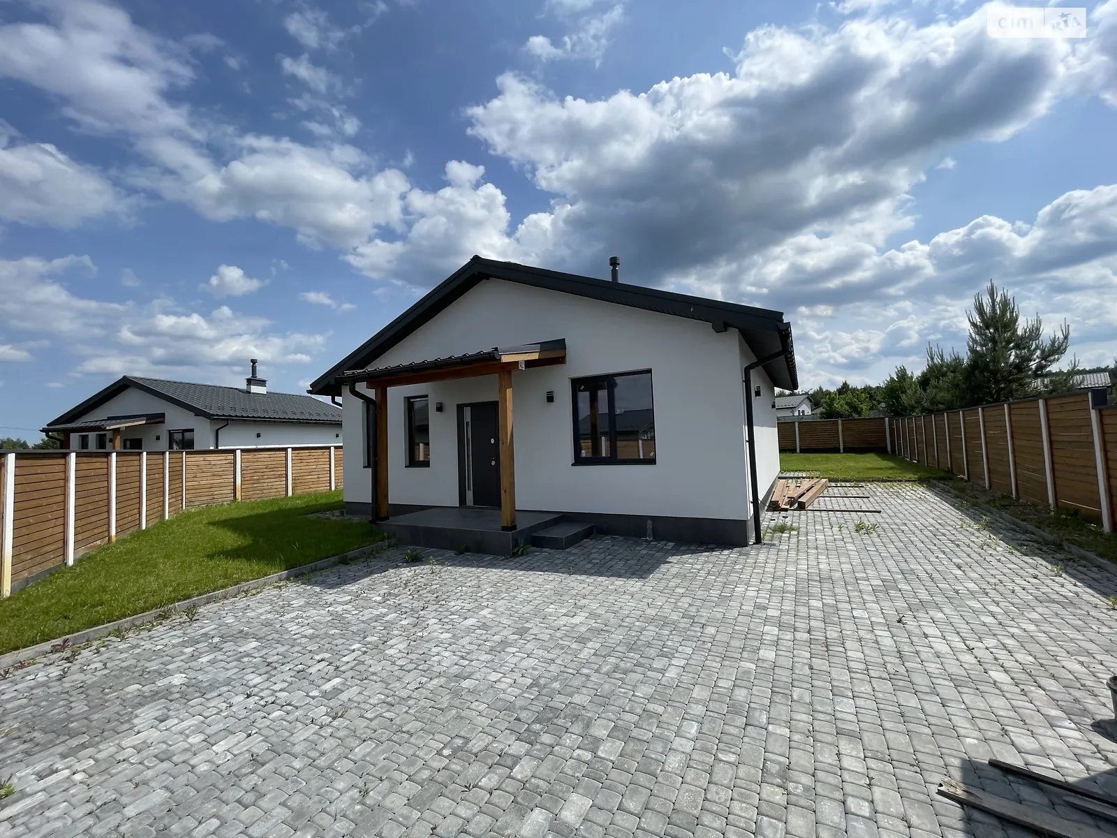 Продається одноповерховий будинок 62 кв. м з ділянкою, цена: 120000 $ - фото 1