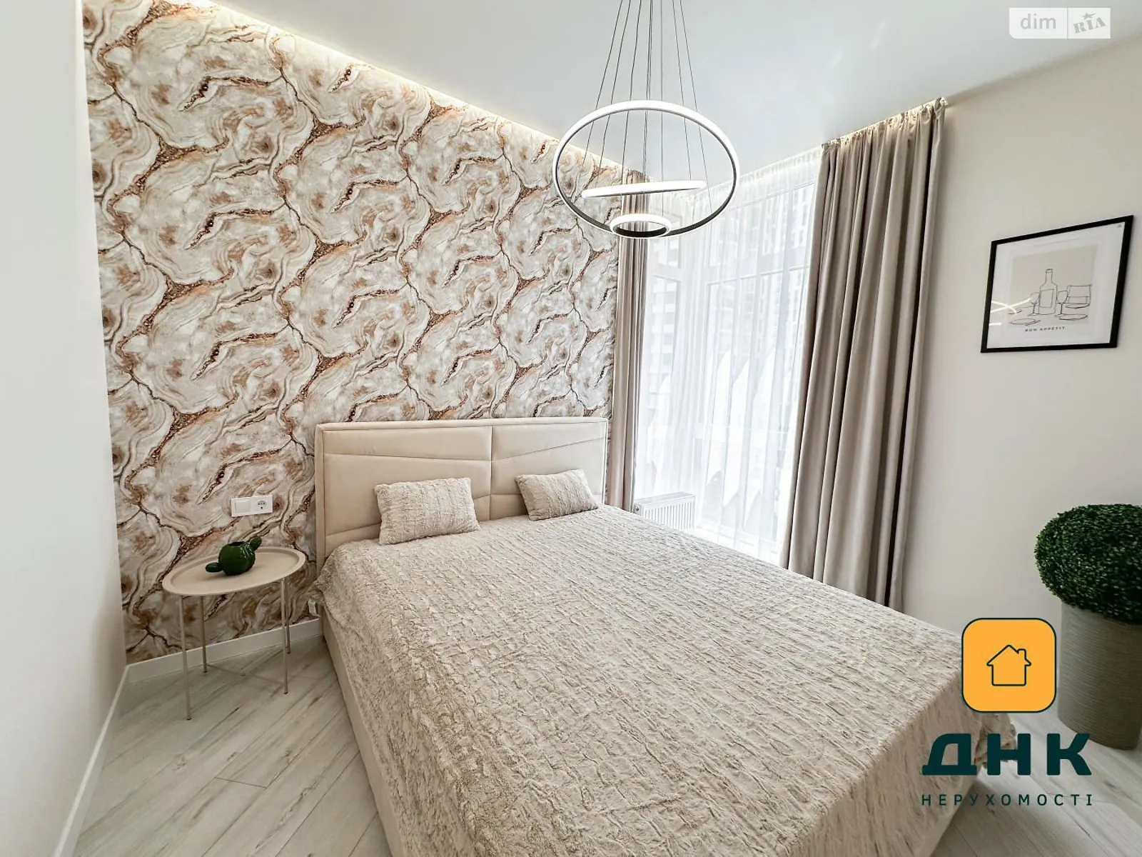 Продається 1-кімнатна квартира 42.6 кв. м у Одесі, вул. Краснова, 3 корпус 61 - фото 1