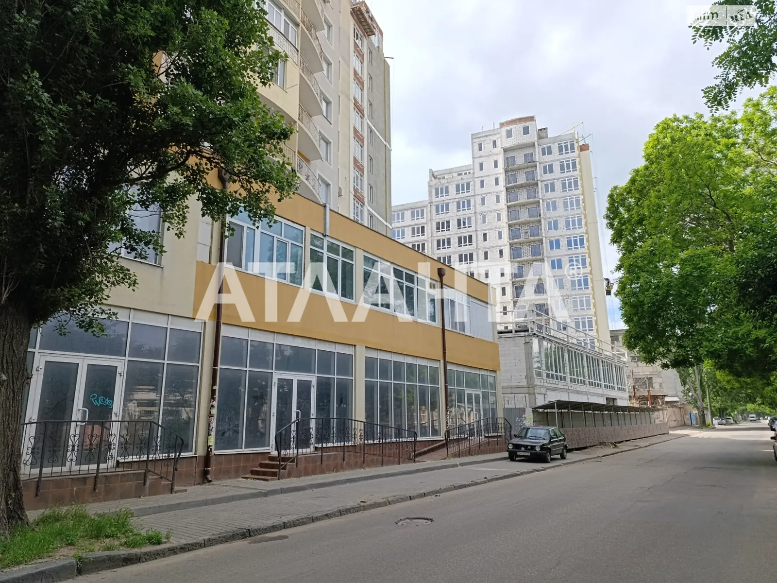 Продається 1-кімнатна квартира 50 кв. м у Одесі, вул. Геннадія Афанасьєва(Генерала Цвєтаєва) - фото 1
