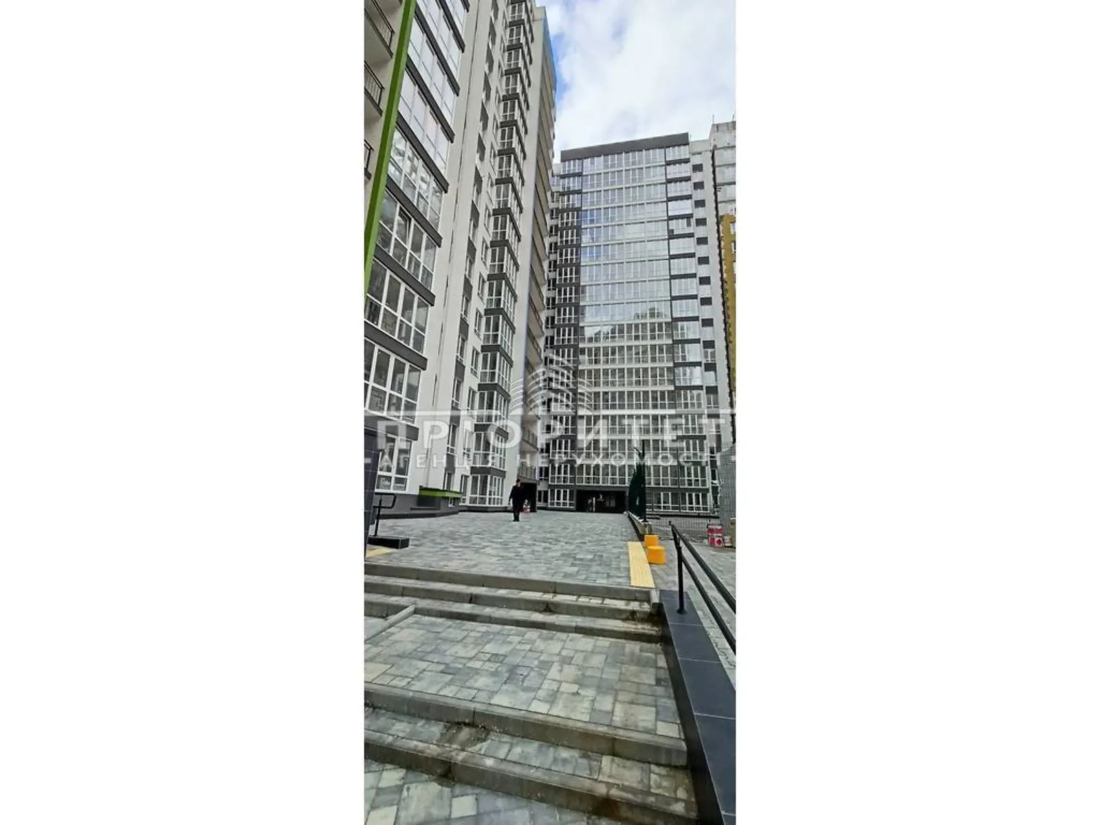 Продается 1-комнатная квартира 38.3 кв. м в Одессе, ул. Пишоновская - фото 1