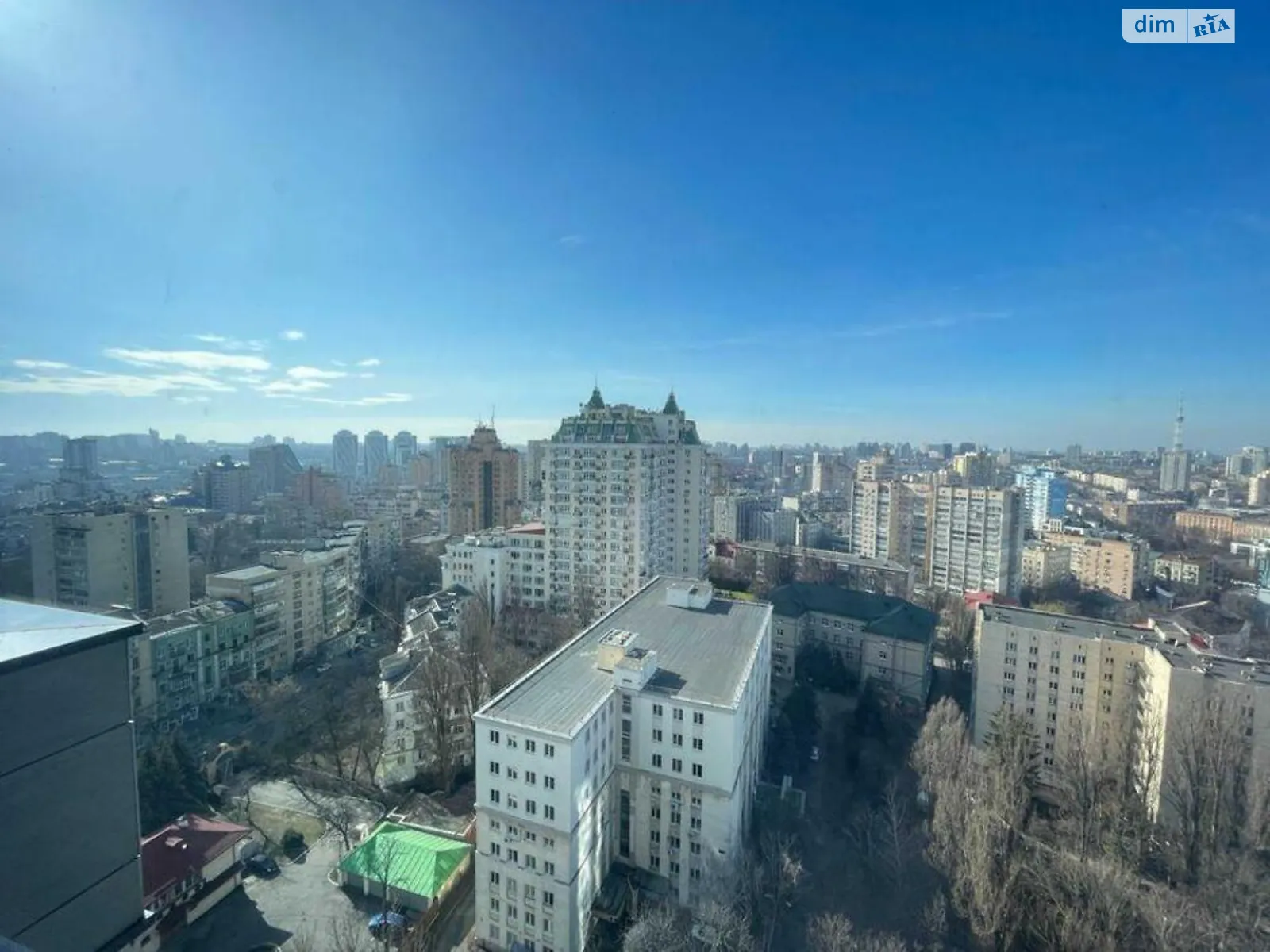 Продається 3-кімнатна квартира 209 кв. м у Києві, вул. Січових Стрільців(Артема), 44А - фото 1