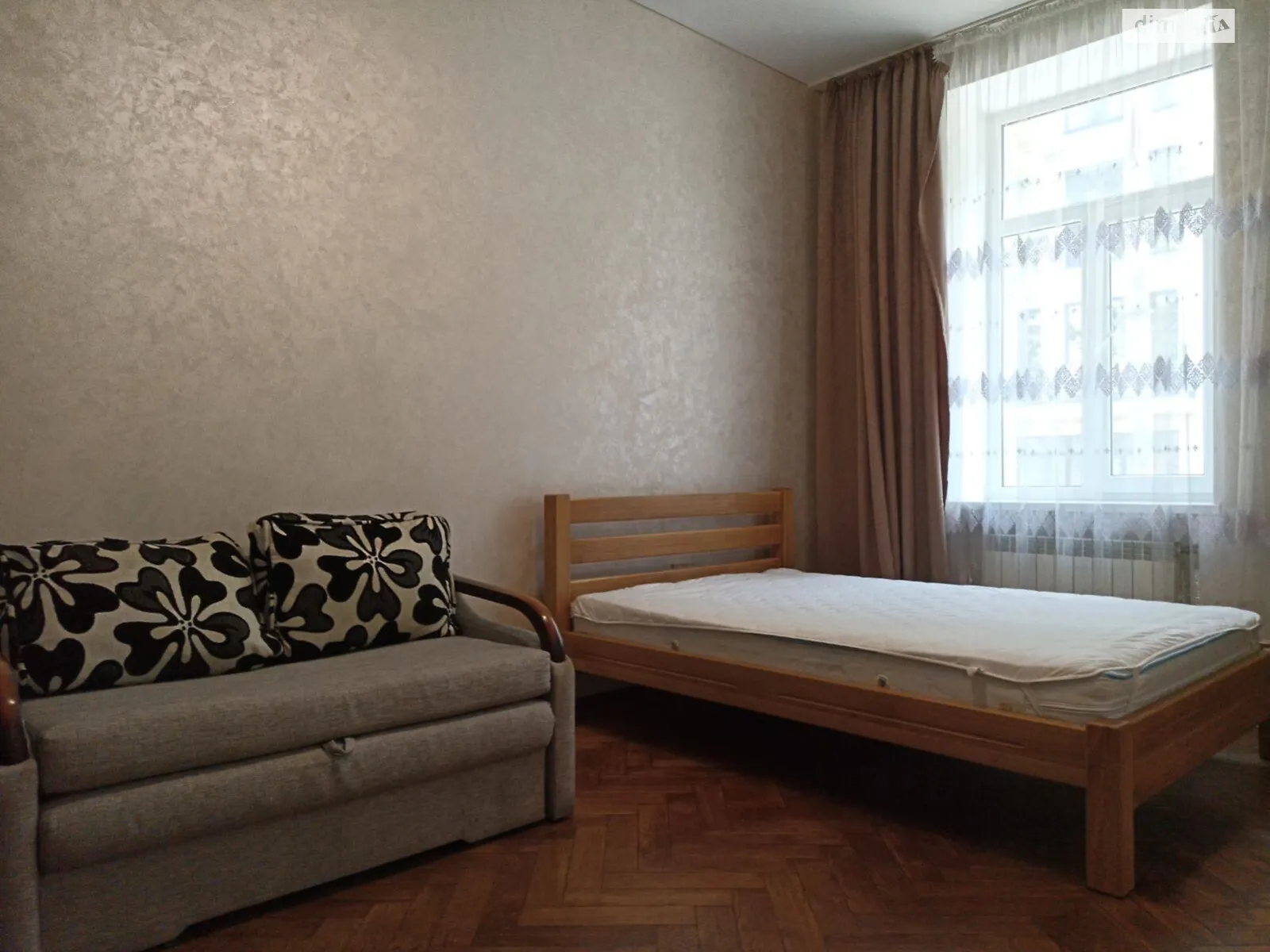 Сдается в аренду 1-комнатная квартира 32 кв. м в Львове, ул. Антоновича Владимира - фото 1