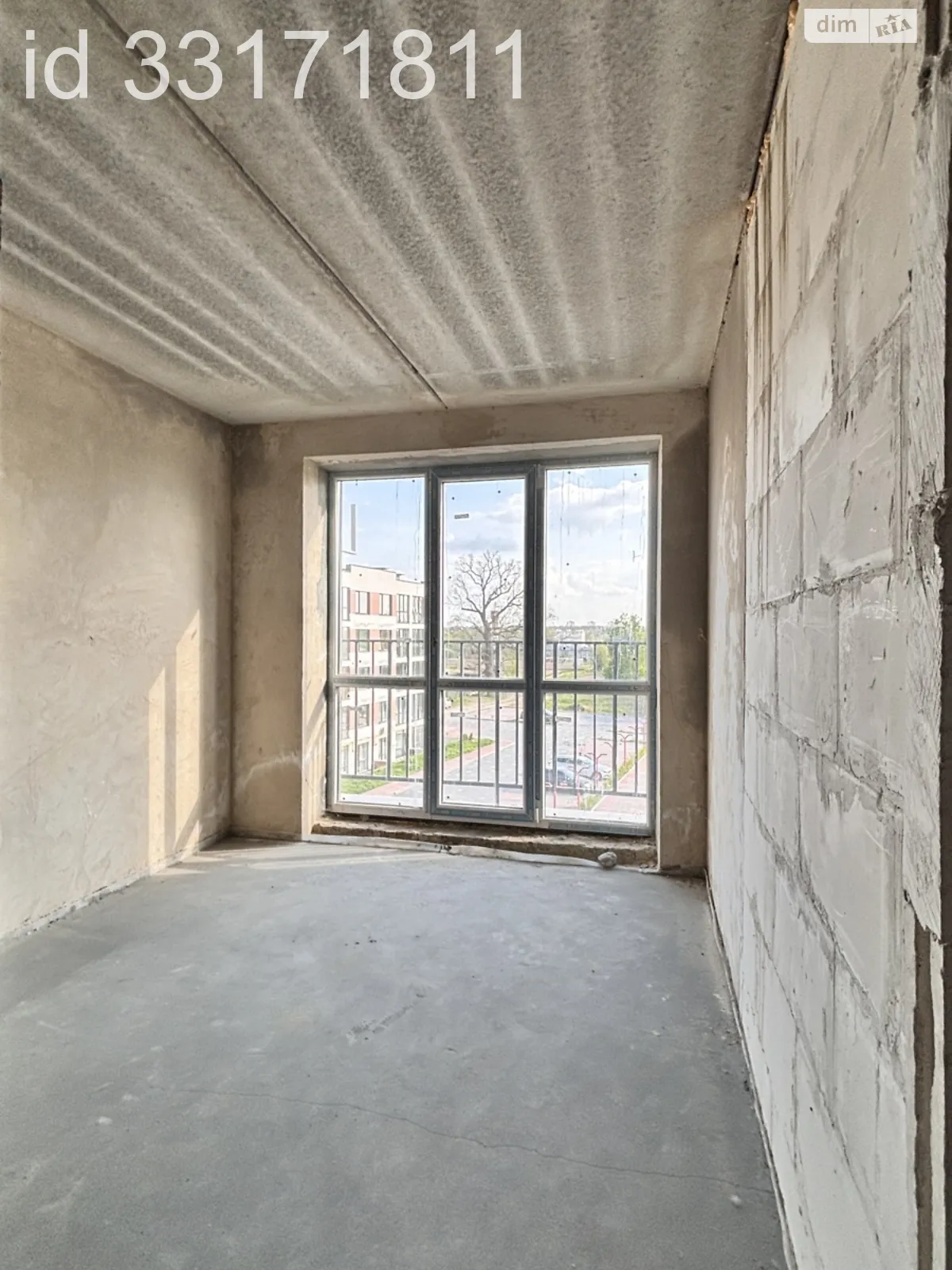 Продается 1-комнатная квартира 41.5 кв. м в Гостомеле, ул. Молодежная, 11Б - фото 1