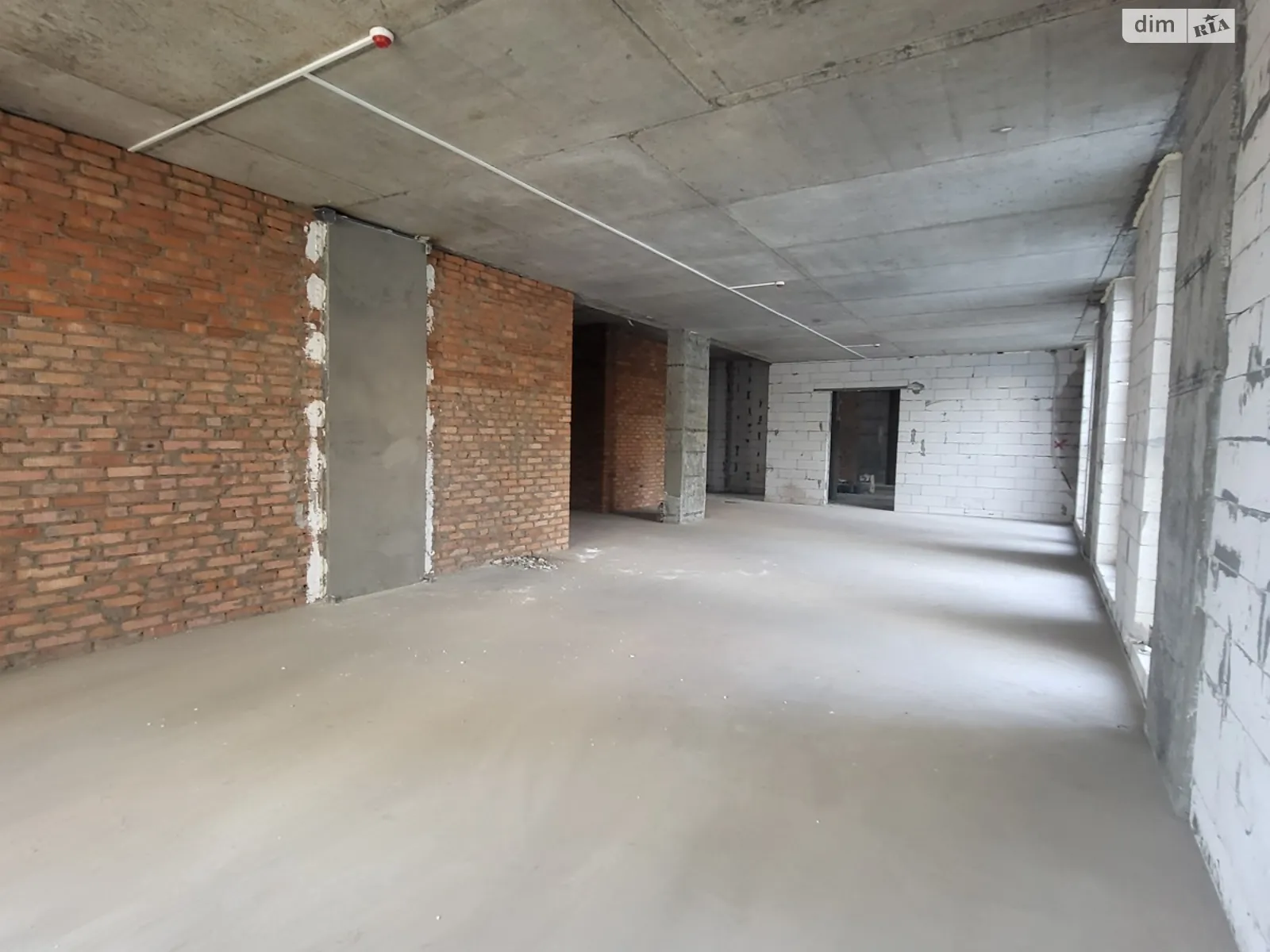 Продається офіс 112 кв. м в бізнес-центрі, цена: 179000 $ - фото 1